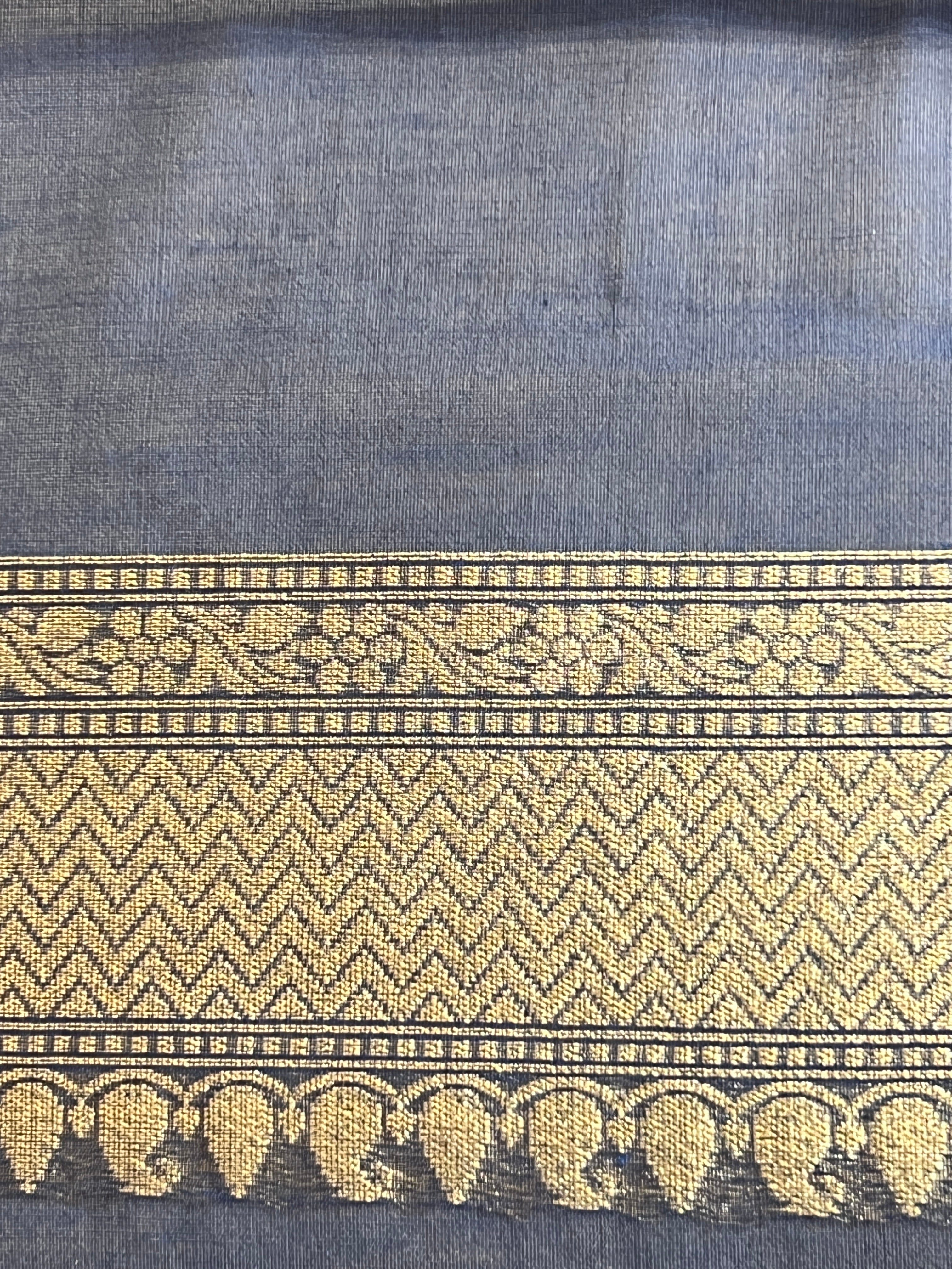 Lehar Pattern Kora Banarasi Saree | KMM127
