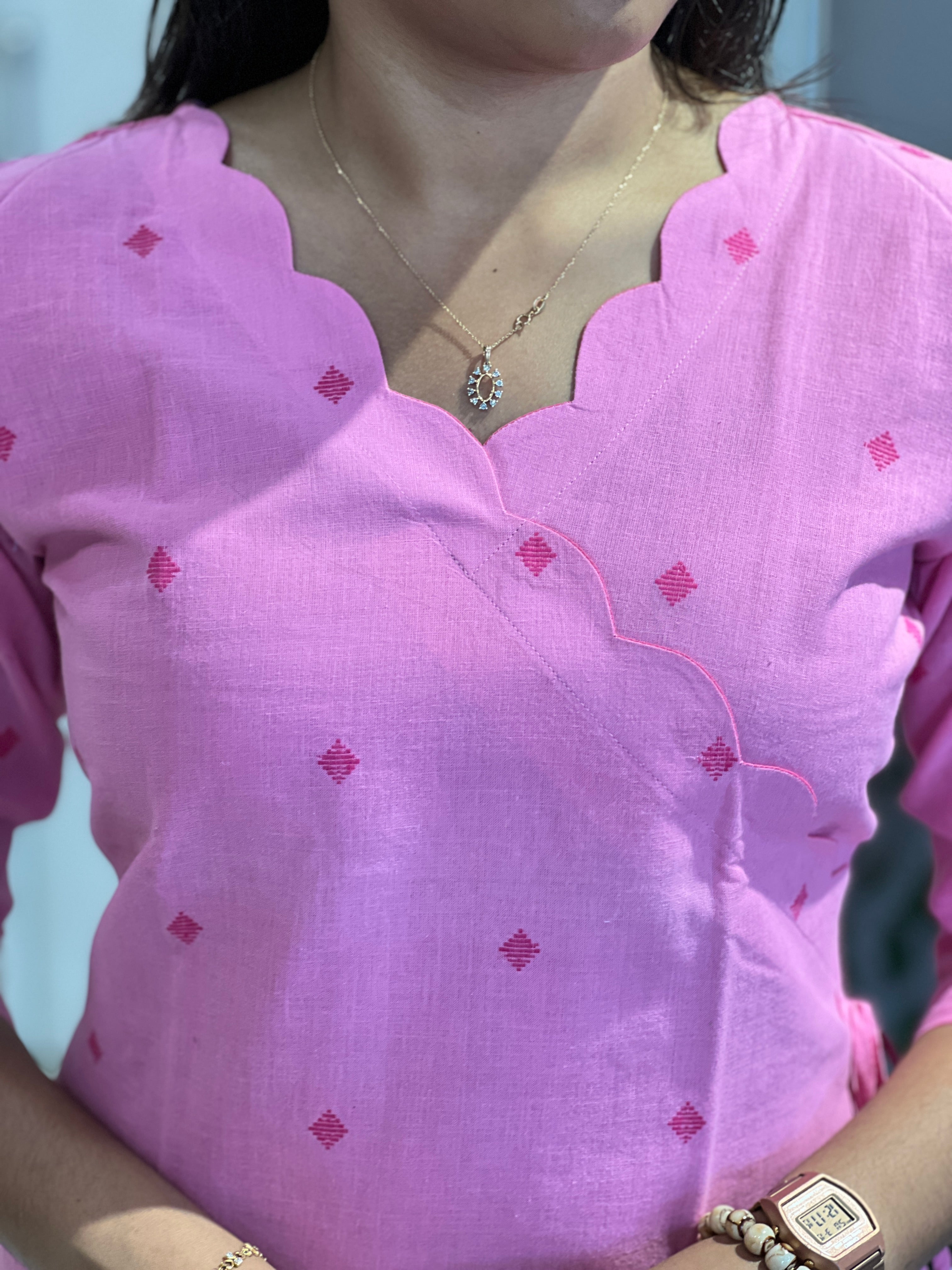 Geometric Thread Woven Cotton Kurta | MSN177