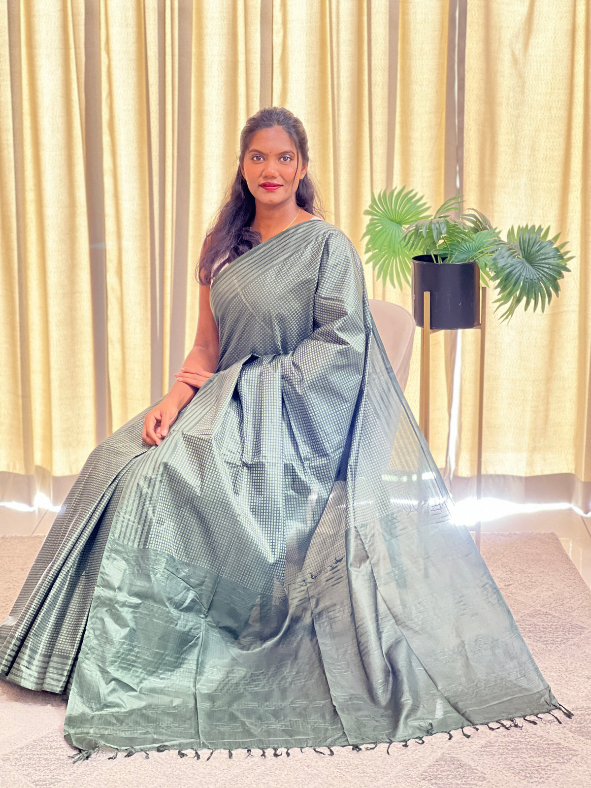 Polka Pattern Semi Tussar Saree | LLD155