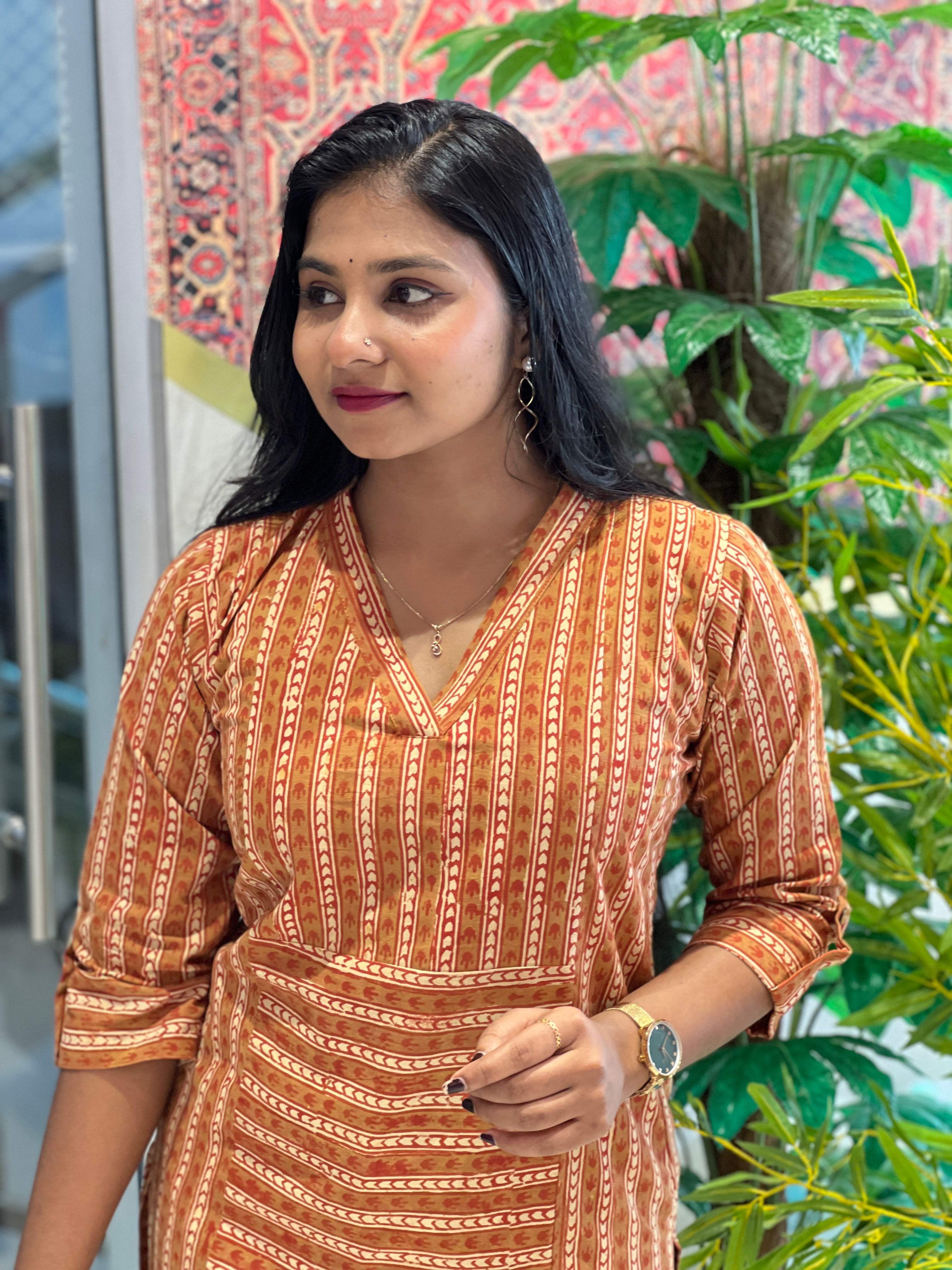 Stripes With Geometric Pattern Cotton Kurta | RMLA156