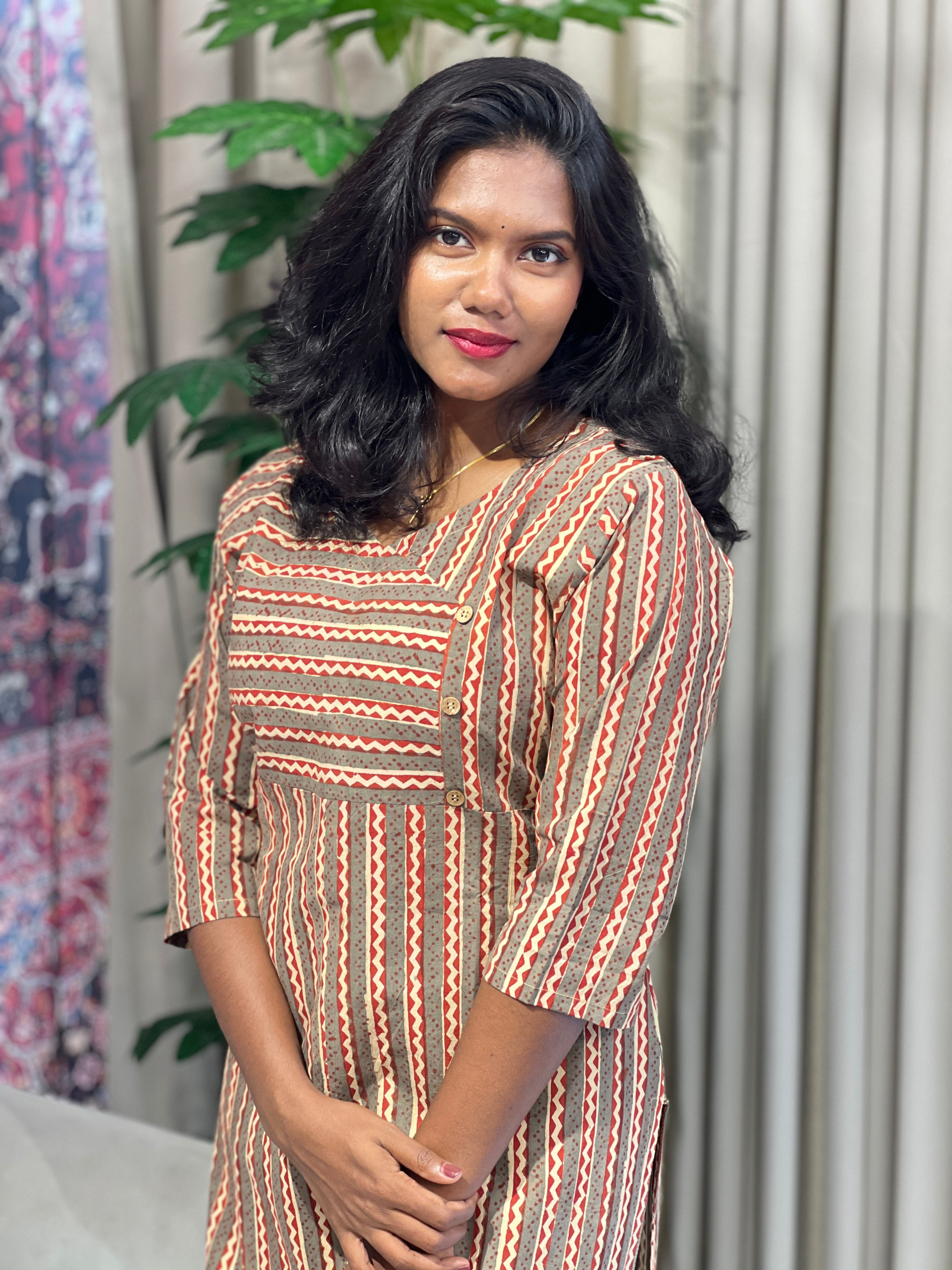 Stripes With Zigzag Pattern Cotton Kurta | RMLA124