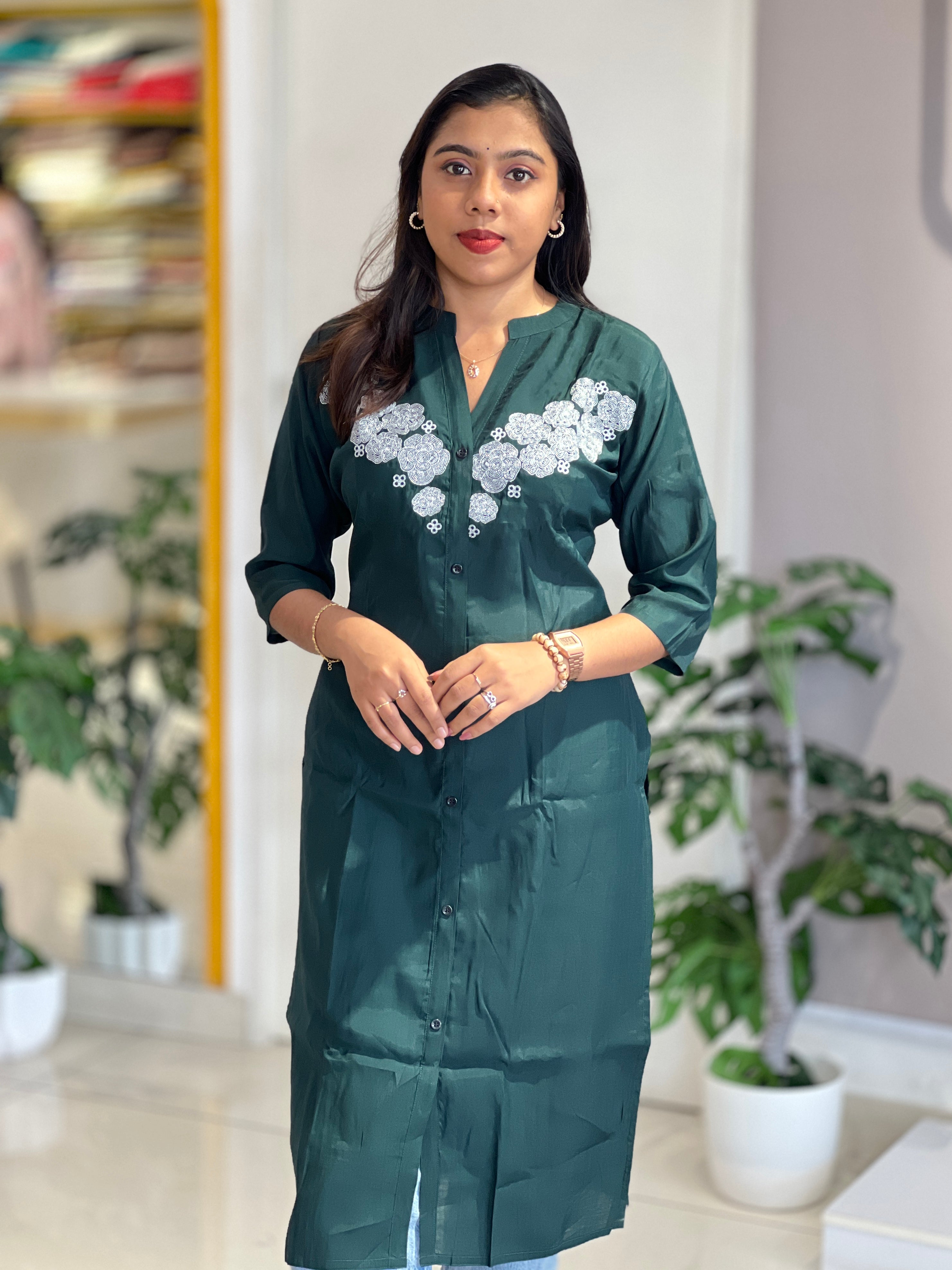 Embroidered Mul Chanderi Kurta | MSN189