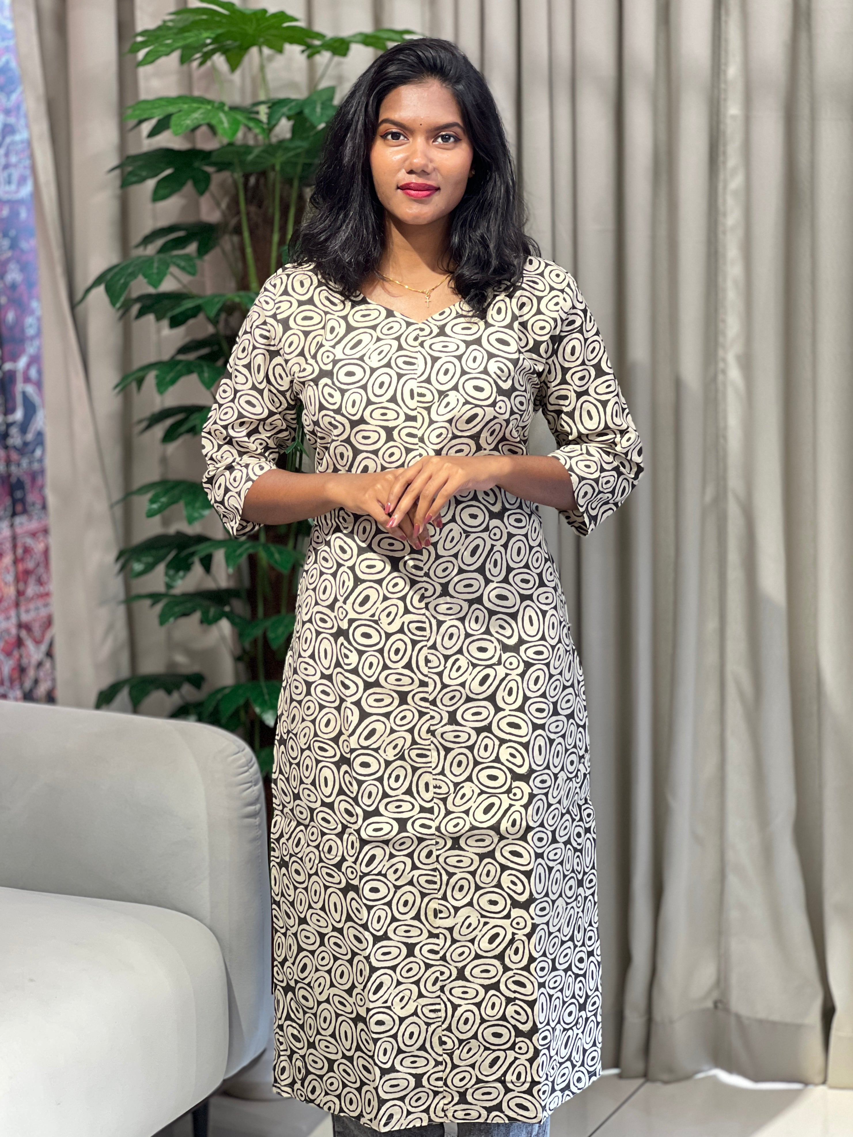 Geometric Pattern Cotton Kurta | RMLA123