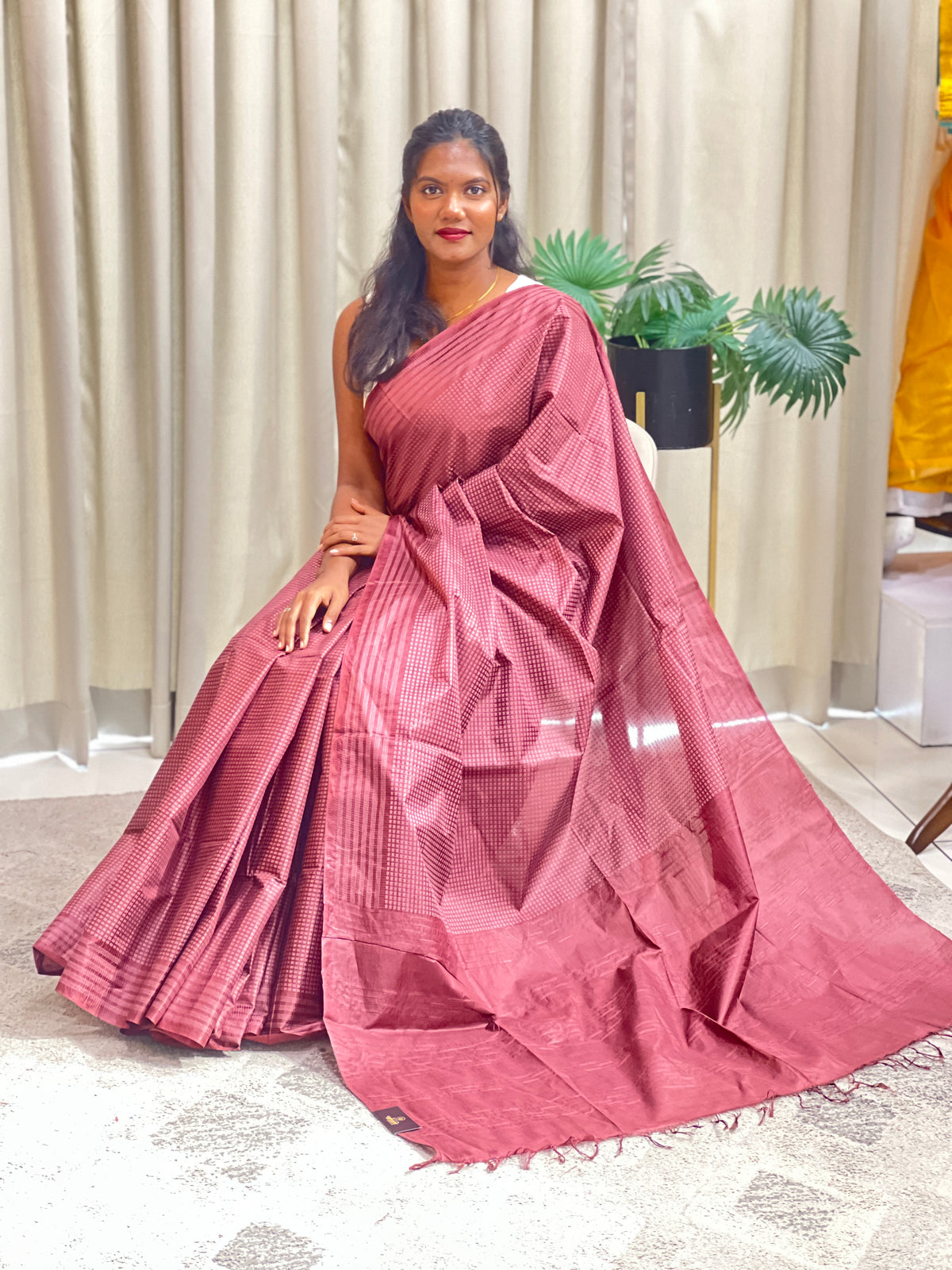Polka Pattern Semi Tussar Saree | LLD157