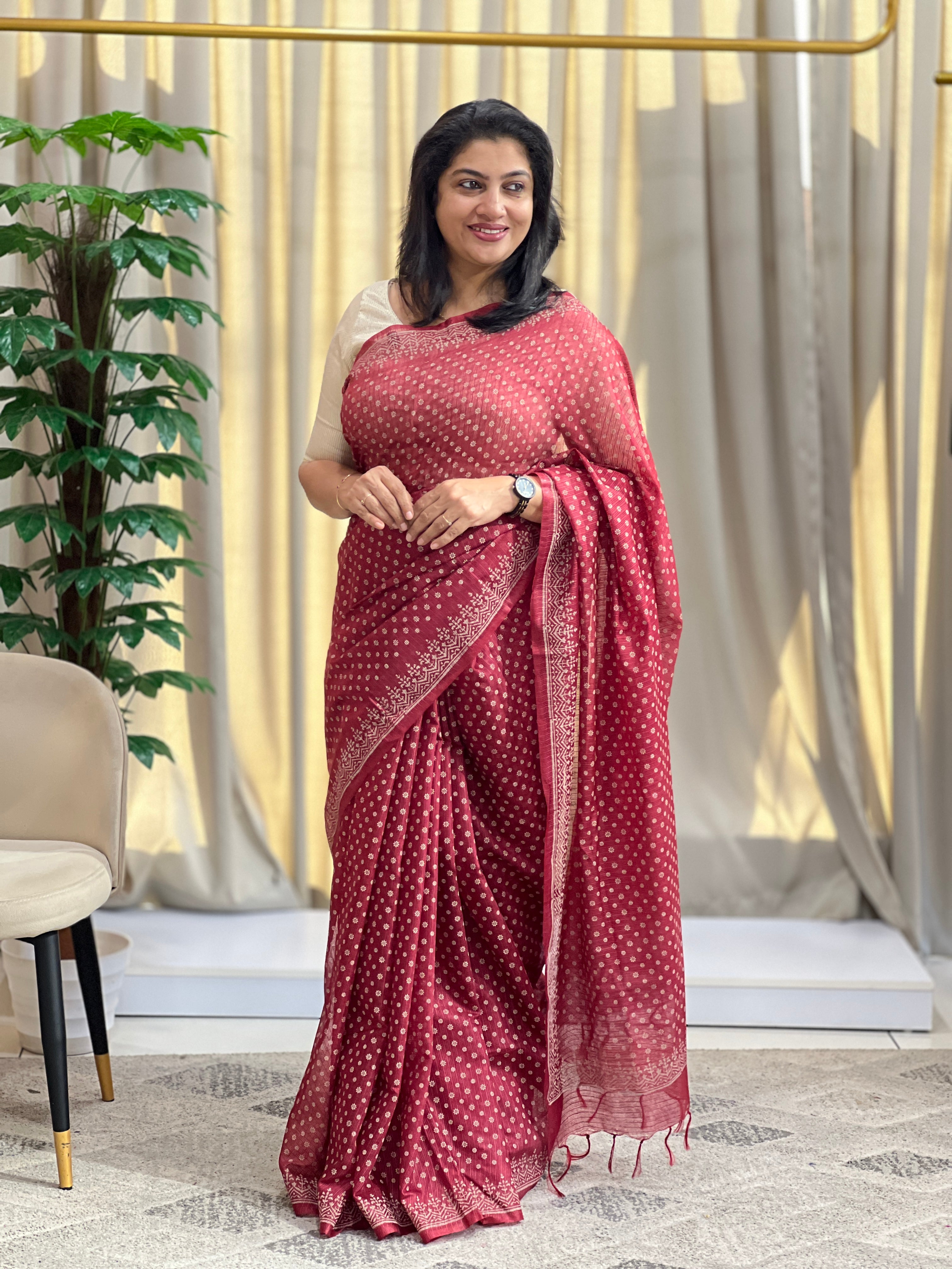 Floral Printed Pattern Supernet Kota Saree | SS1478