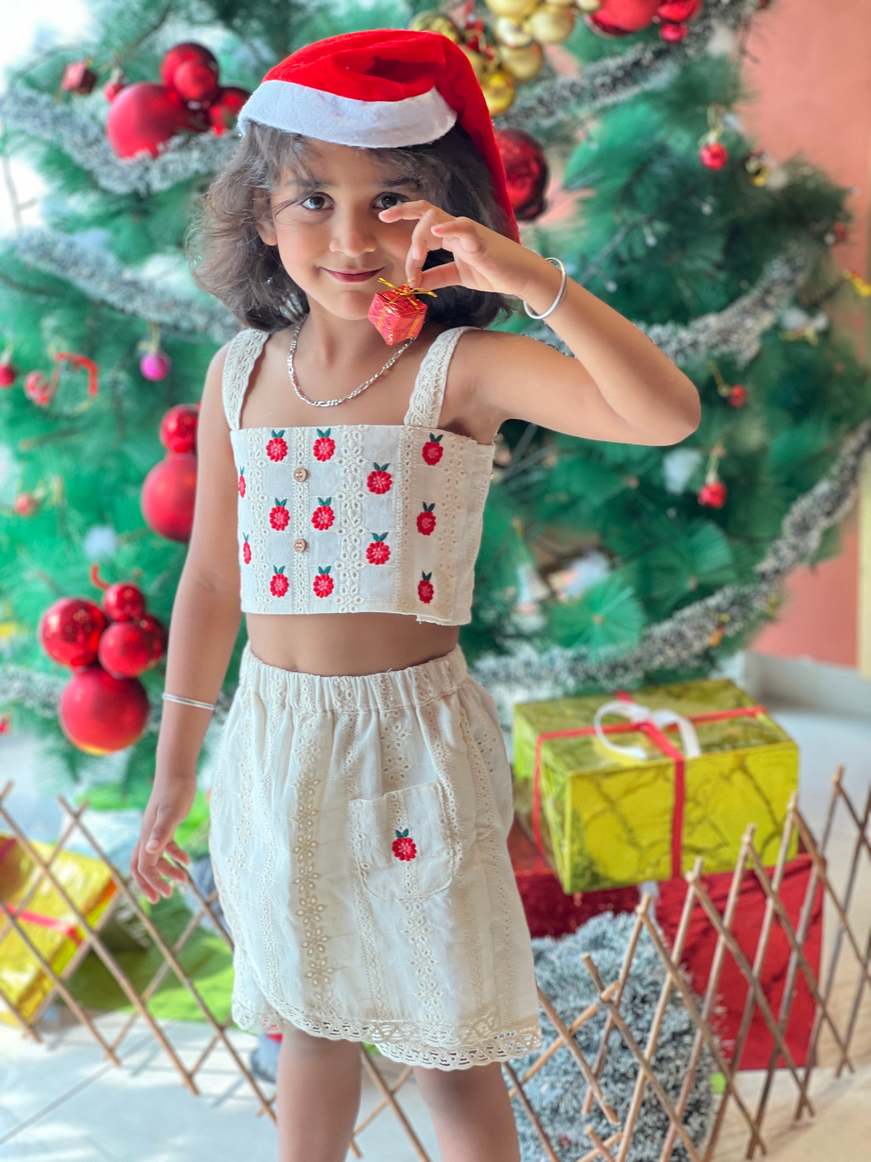 Floral Machine Embroidery Detailed Hakoba Unstitched Top & Shorts | CMK101