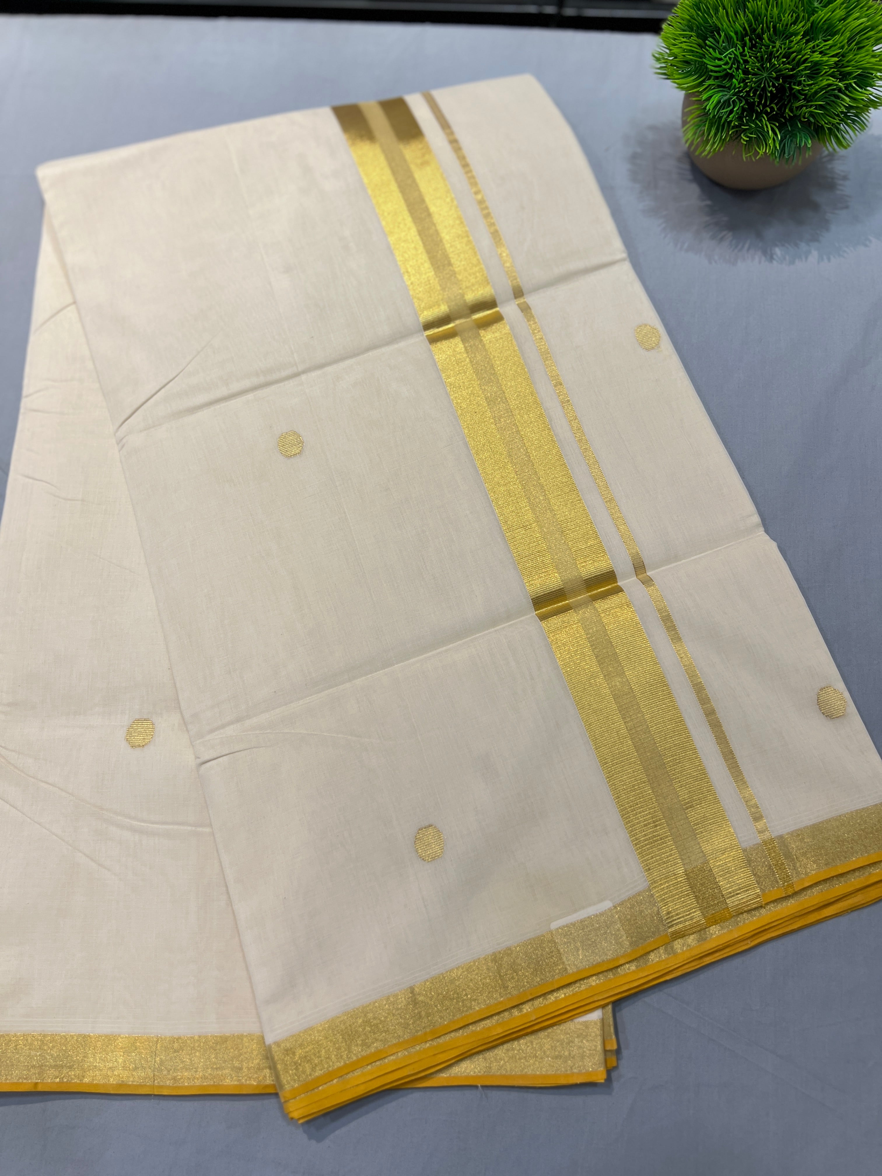 Traditional Pure Handloom Kerala Cotton Saree | KL409