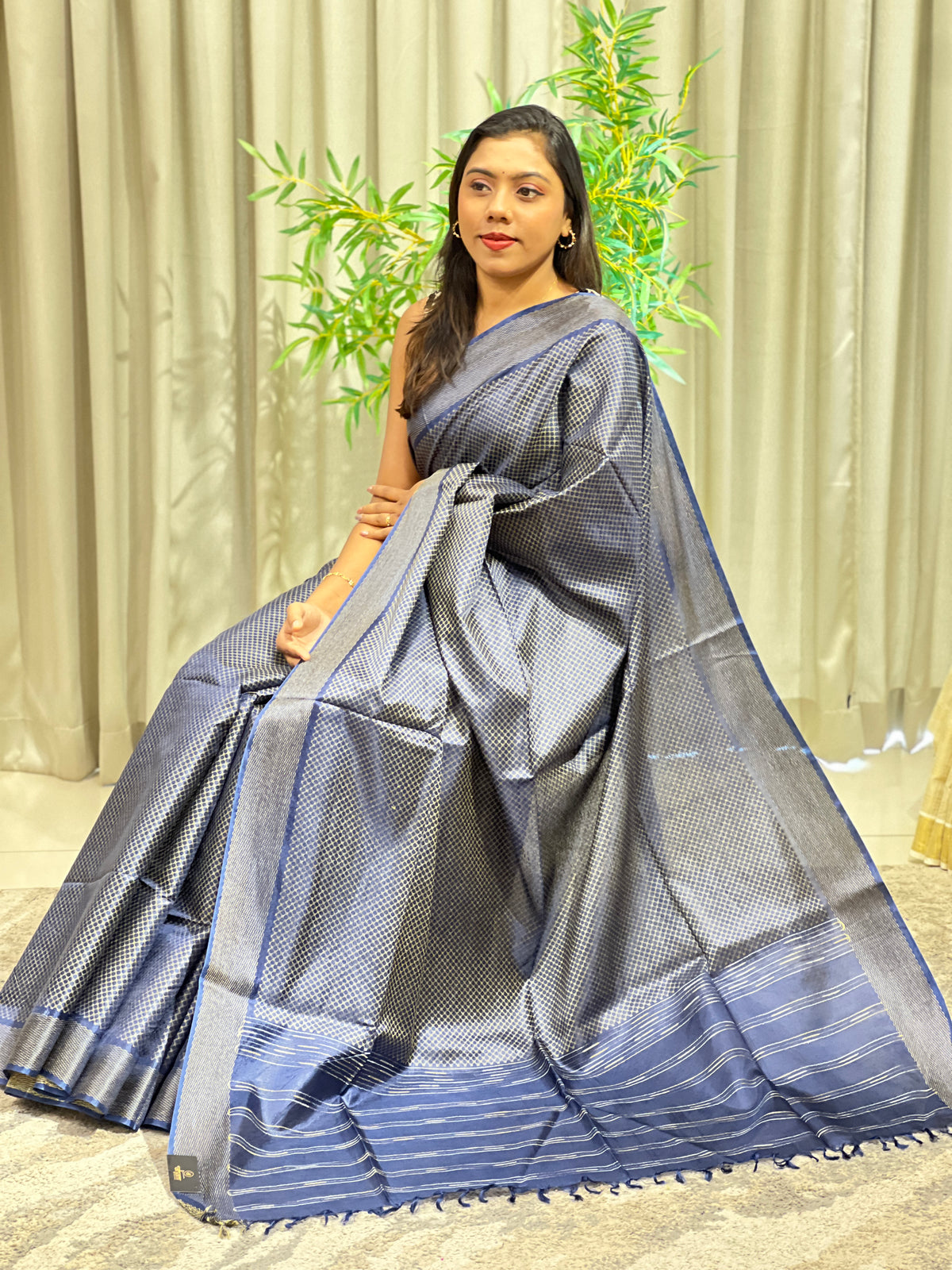 Geometric Pattern Semi Tussar Saree  | LLD104