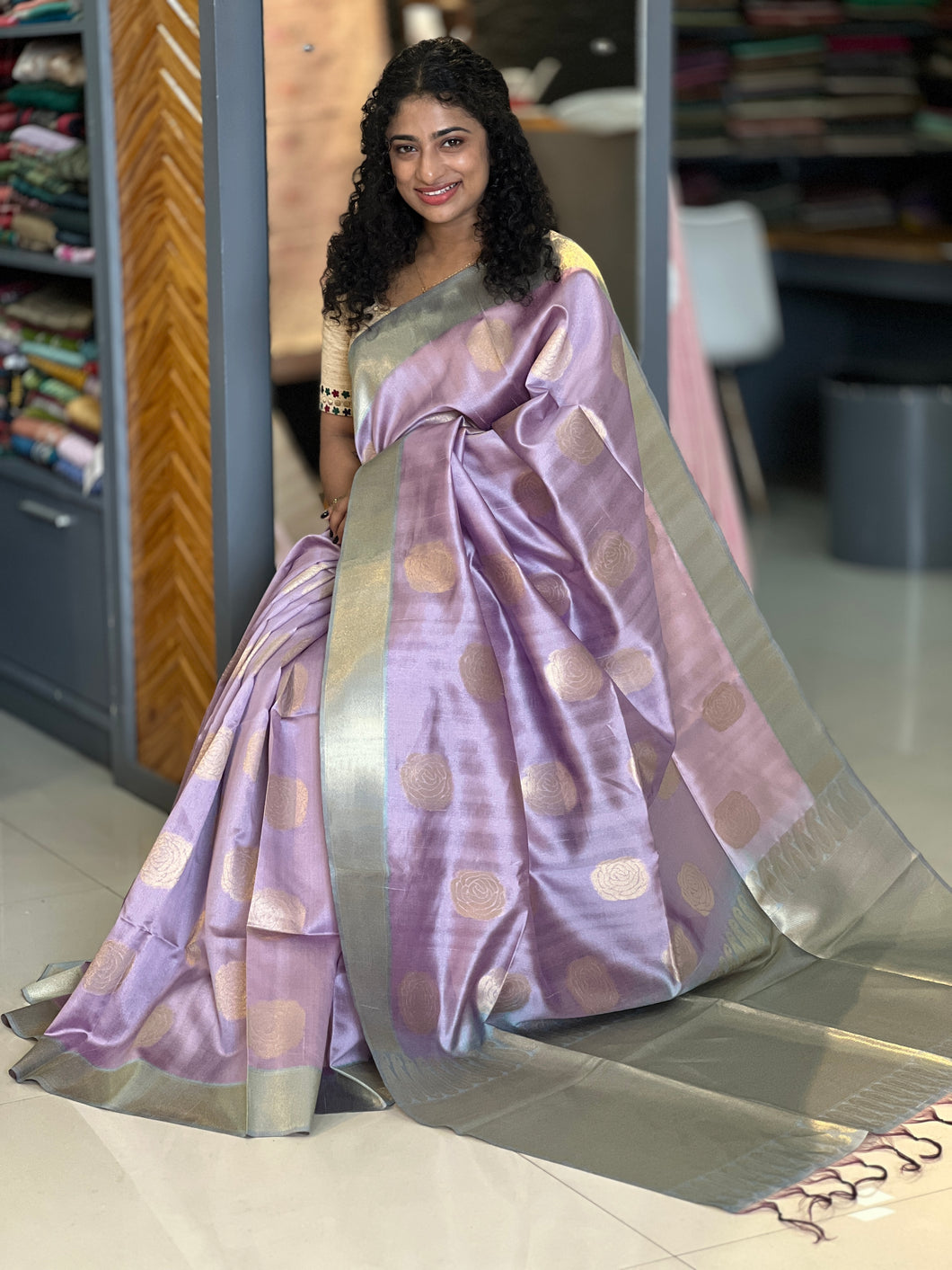 Floral Weaving Motif Semi Silk Saree | LP127