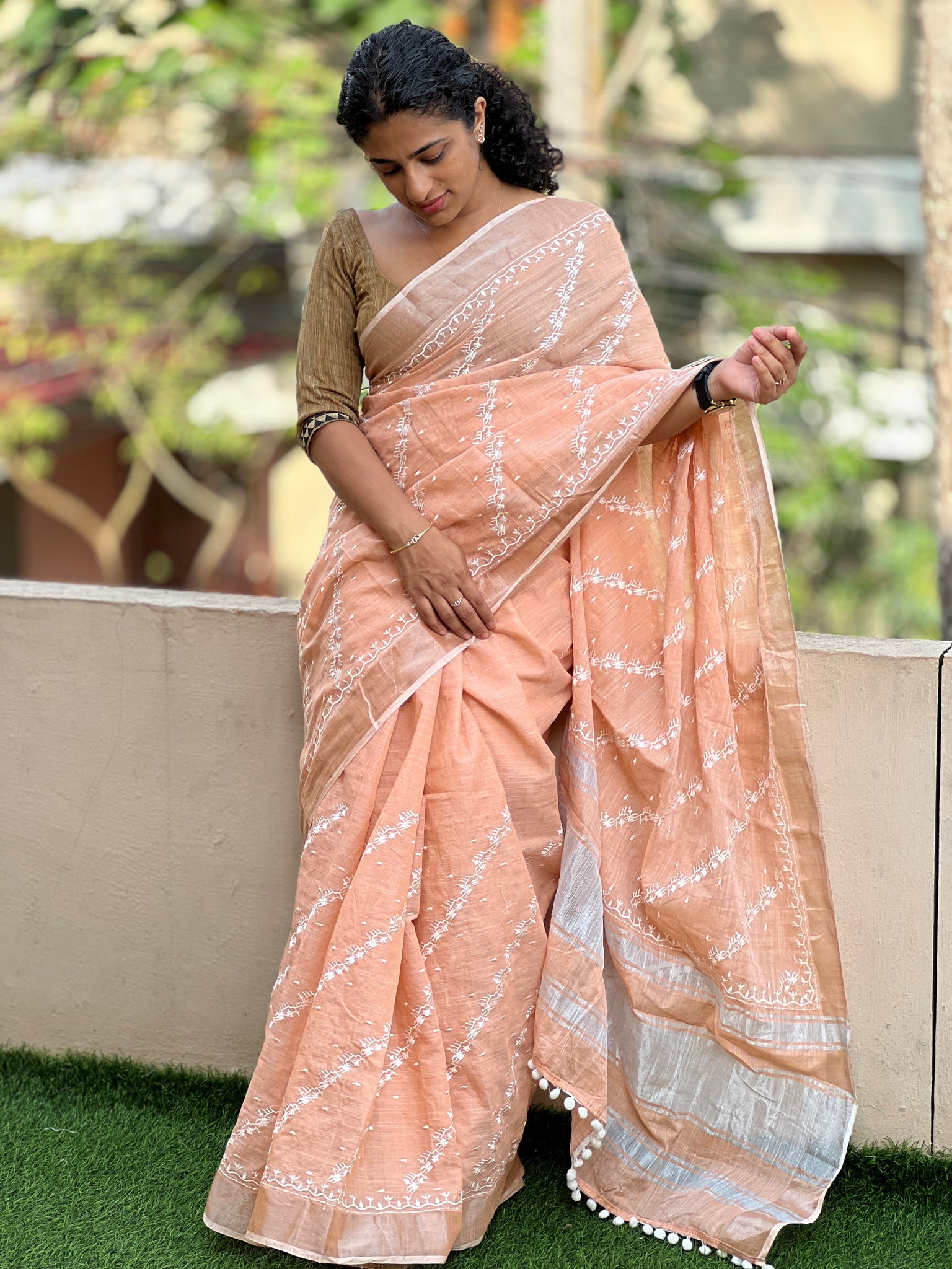 Buy SheenKraft Women Camel Brown Cotton Linen Slub Blend Handloom Bhagalpuri  Zari Border Saree (Free Size) Online at Best Prices in India - JioMart.