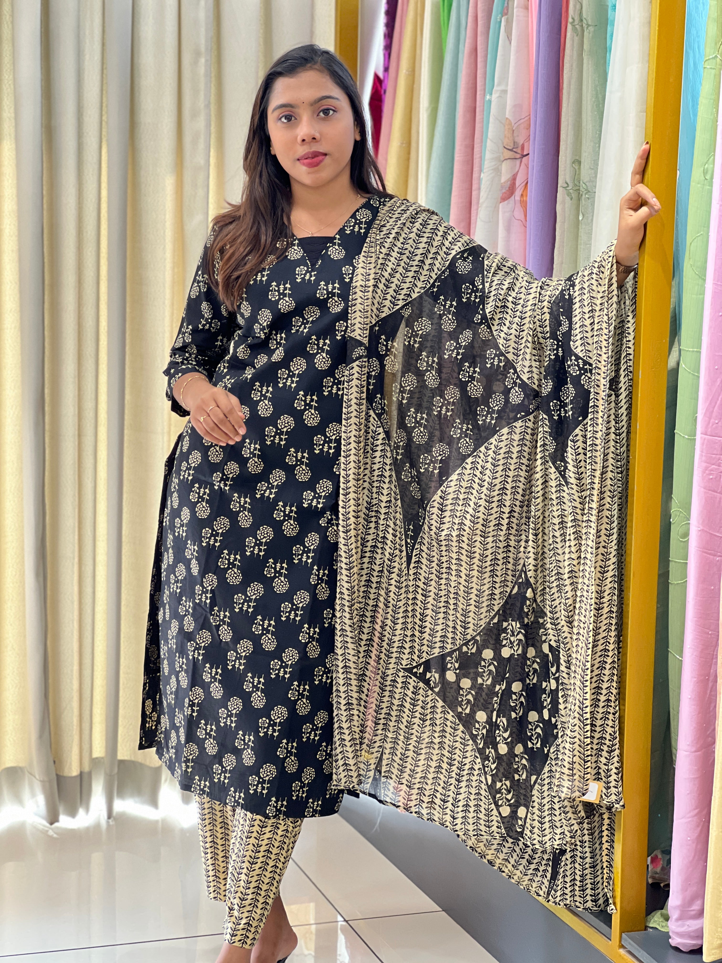 Floral Printed Cotton Kurta Set | MSN122