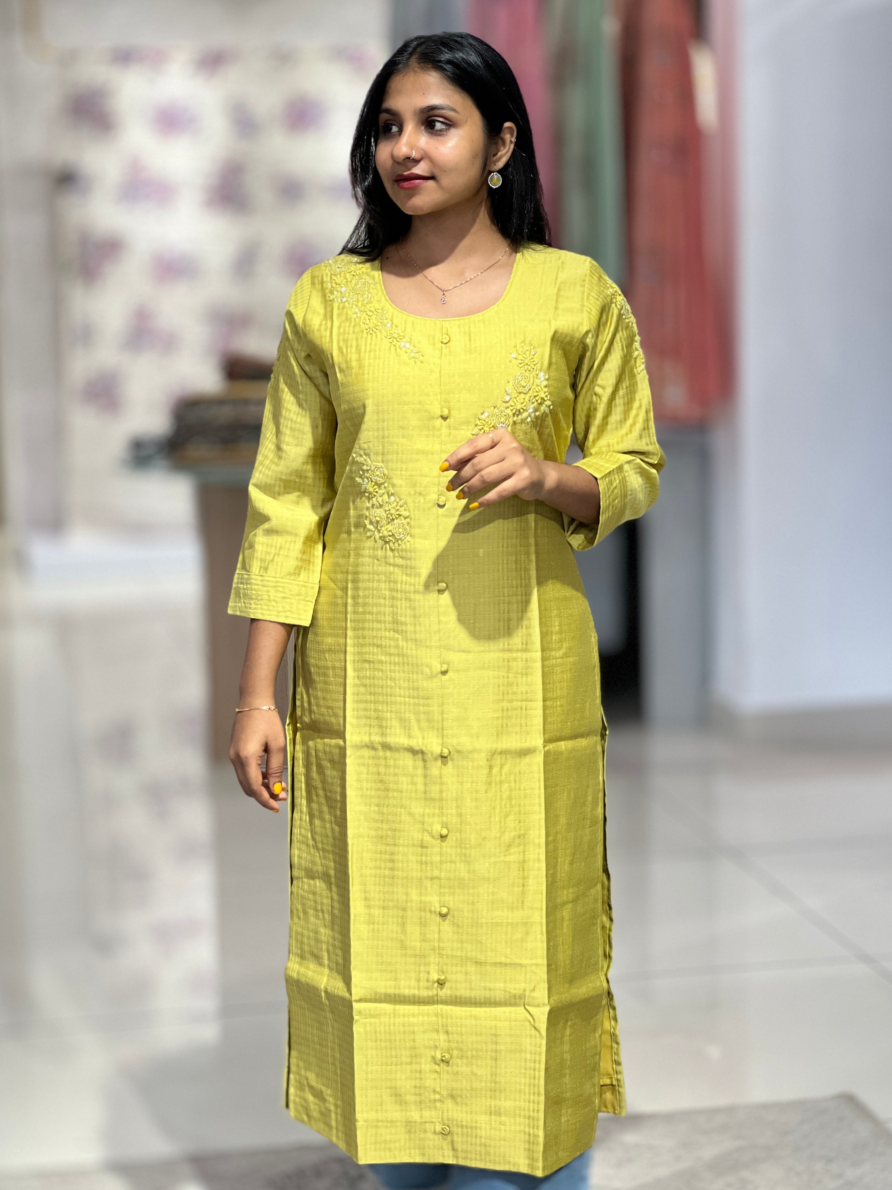 Hand Work Detailed Chanderi Finish Kurta | YAS128