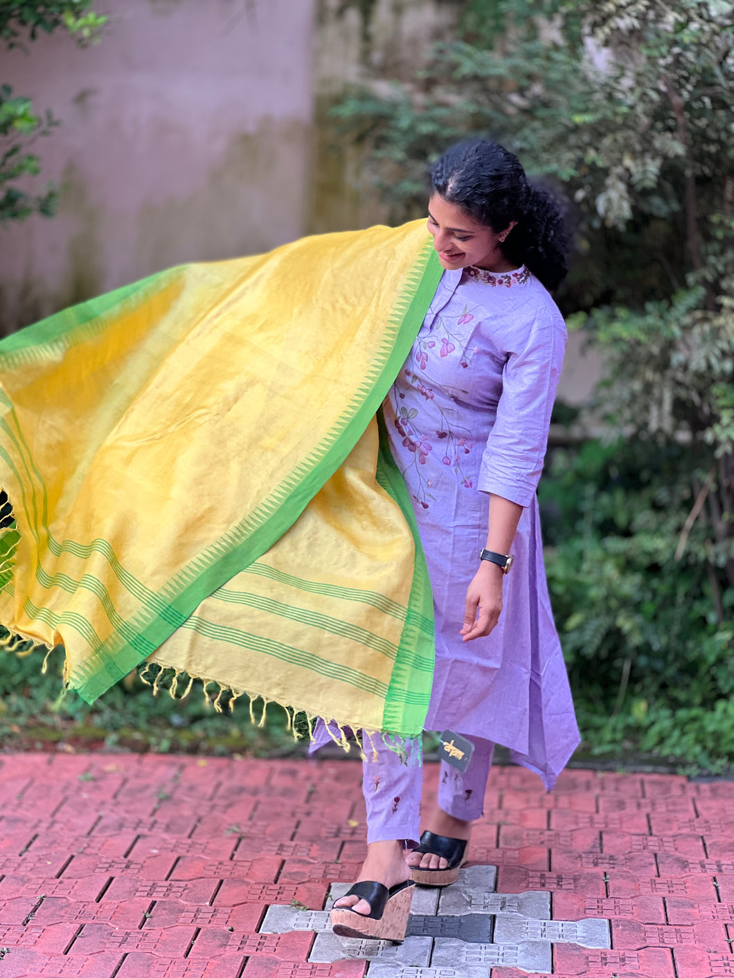 Temple Border Design Noil Tussar Dupatta | TSP104