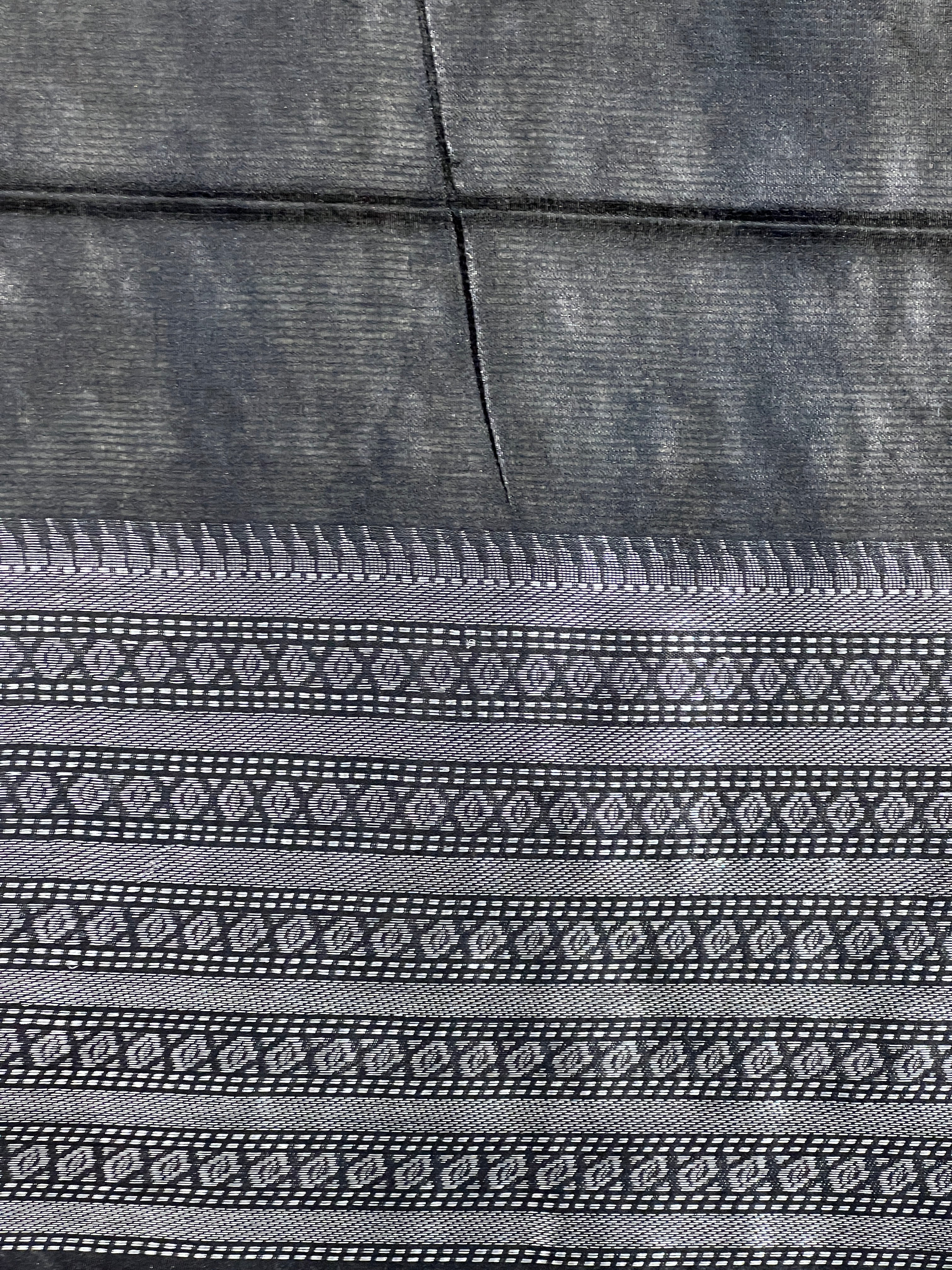 Floral Embroidery Bhagalpuri Linen Saree | NHH646