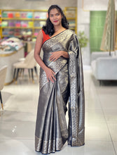 Zari Weaved Leaf Patterned Semi Banarasi Saree | NN350