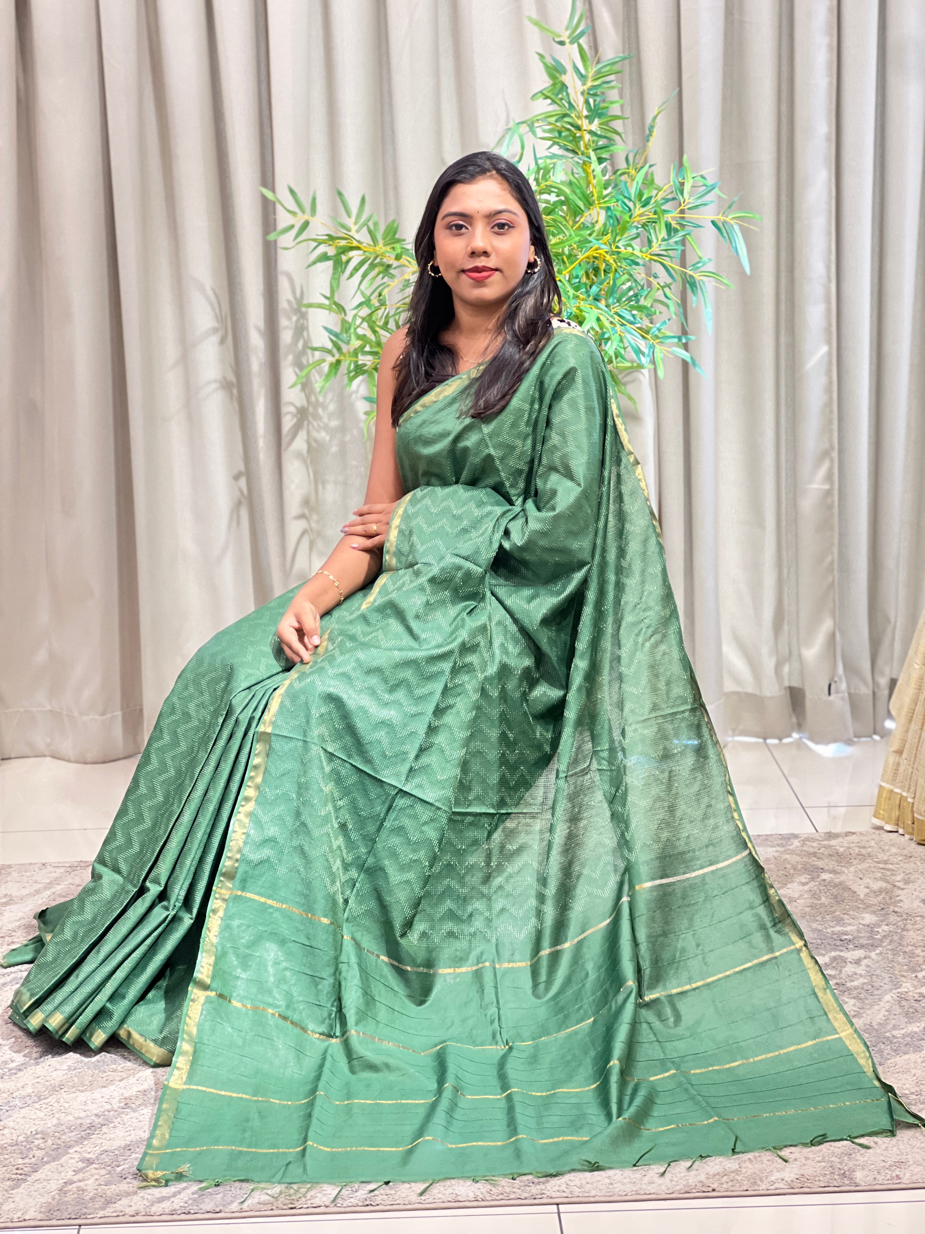 Zig Zag Pattern Bhagalpuri Linen Saree | NHH669