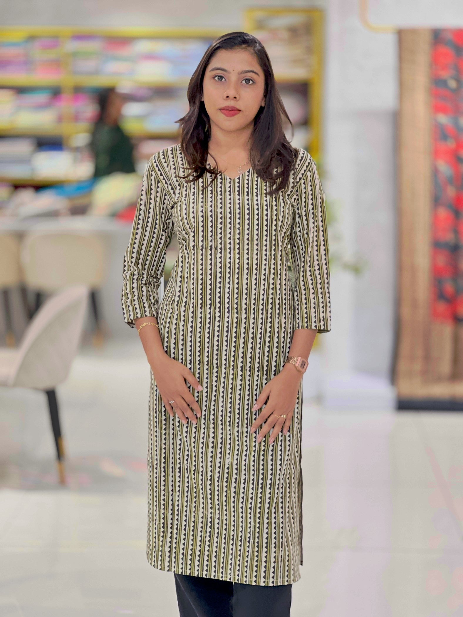 Stripes With Geometric Pattern Cotton Kurta | DNT812