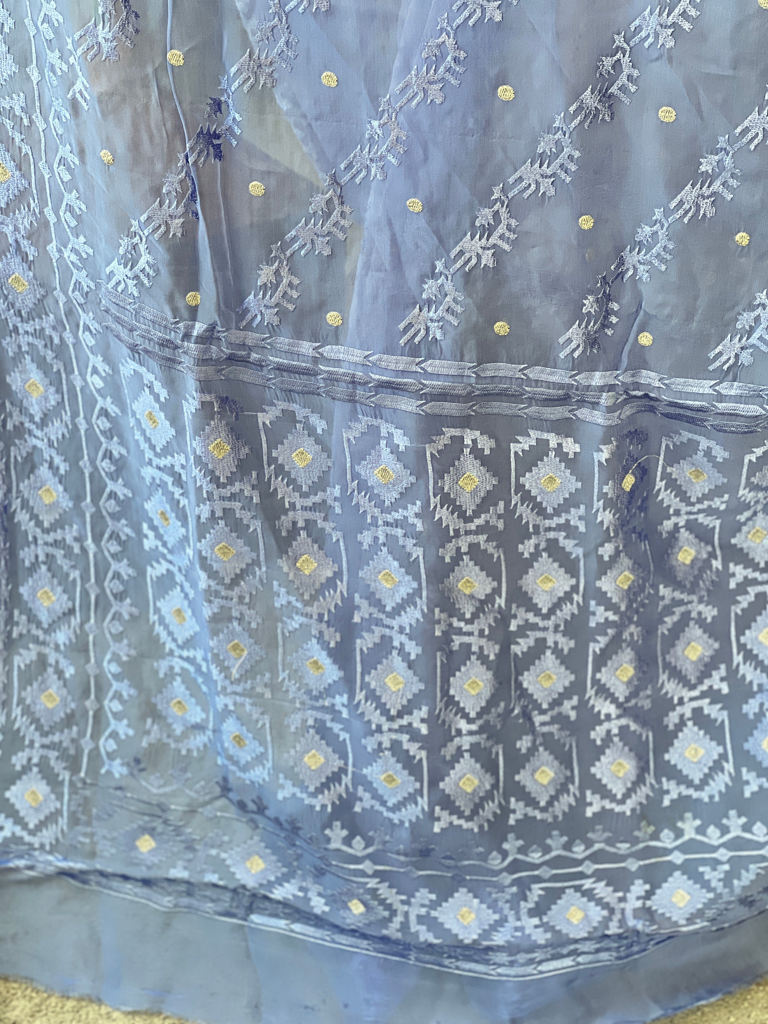 Jamdani Patterned Embroidery Detailed Pure Viscose Organza Saree | MM403