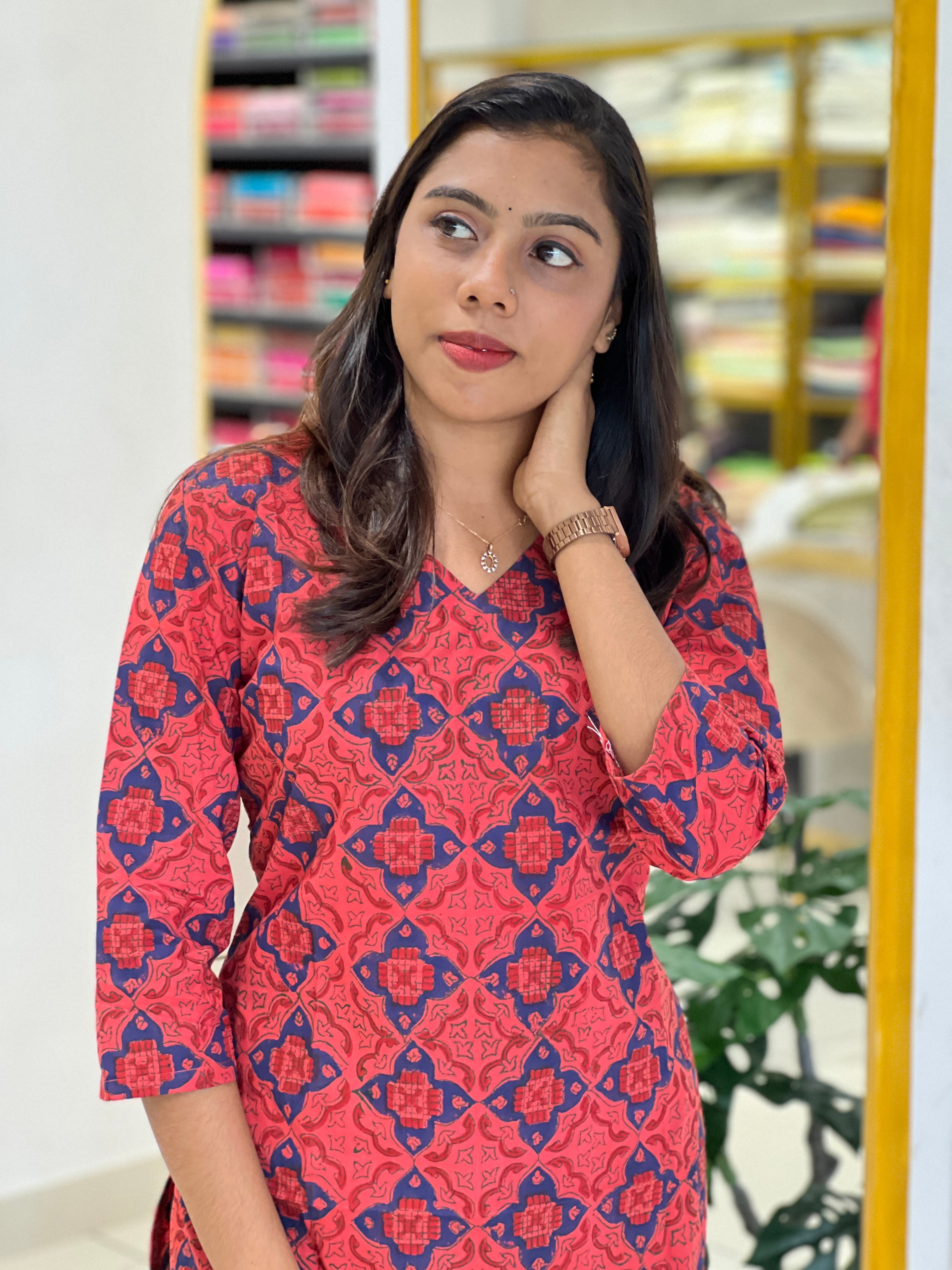 Print Detailed Cotton Kurta  | DNT815