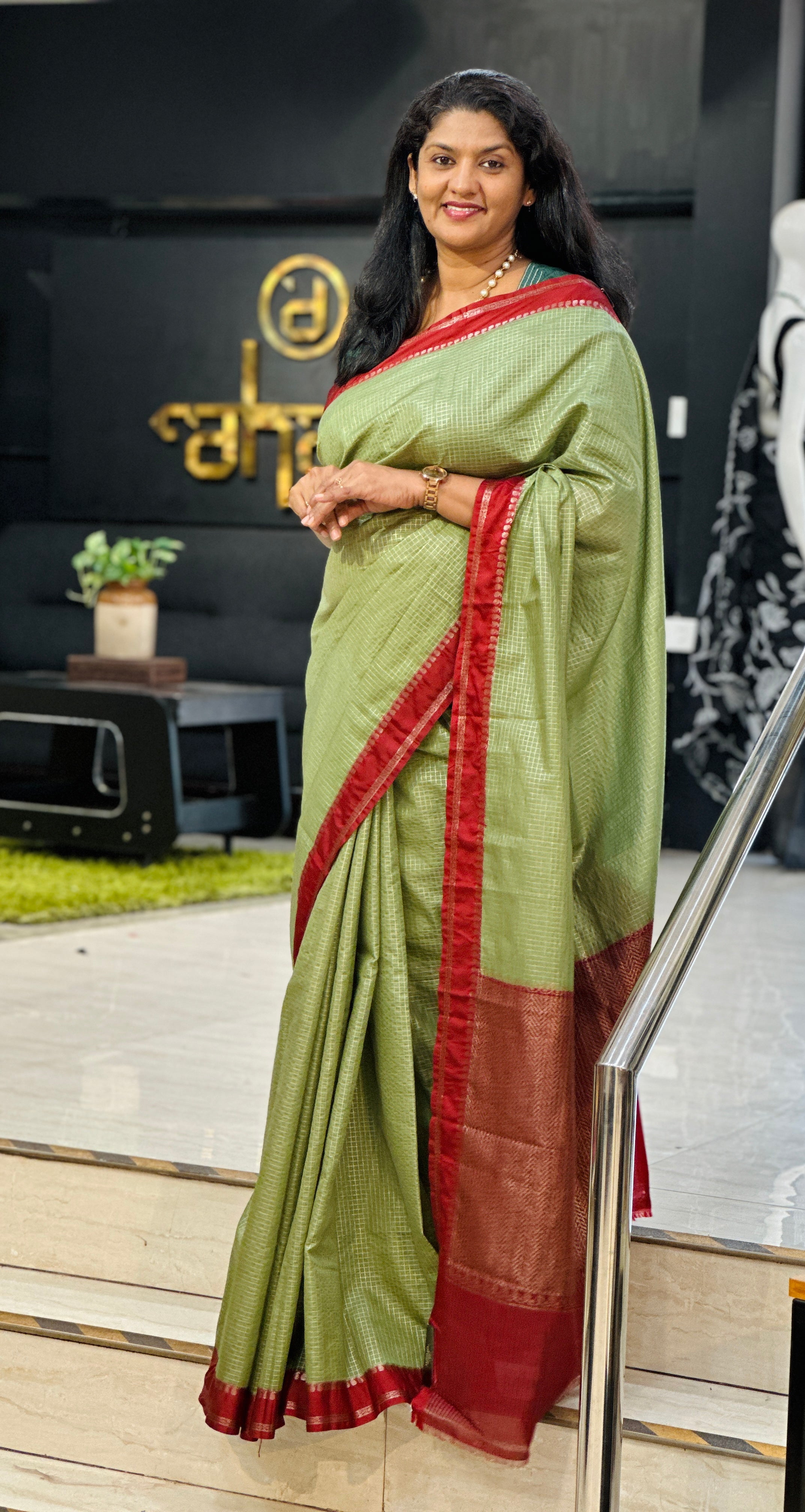 Check Pattern Semi Silk Saree | ZSS402