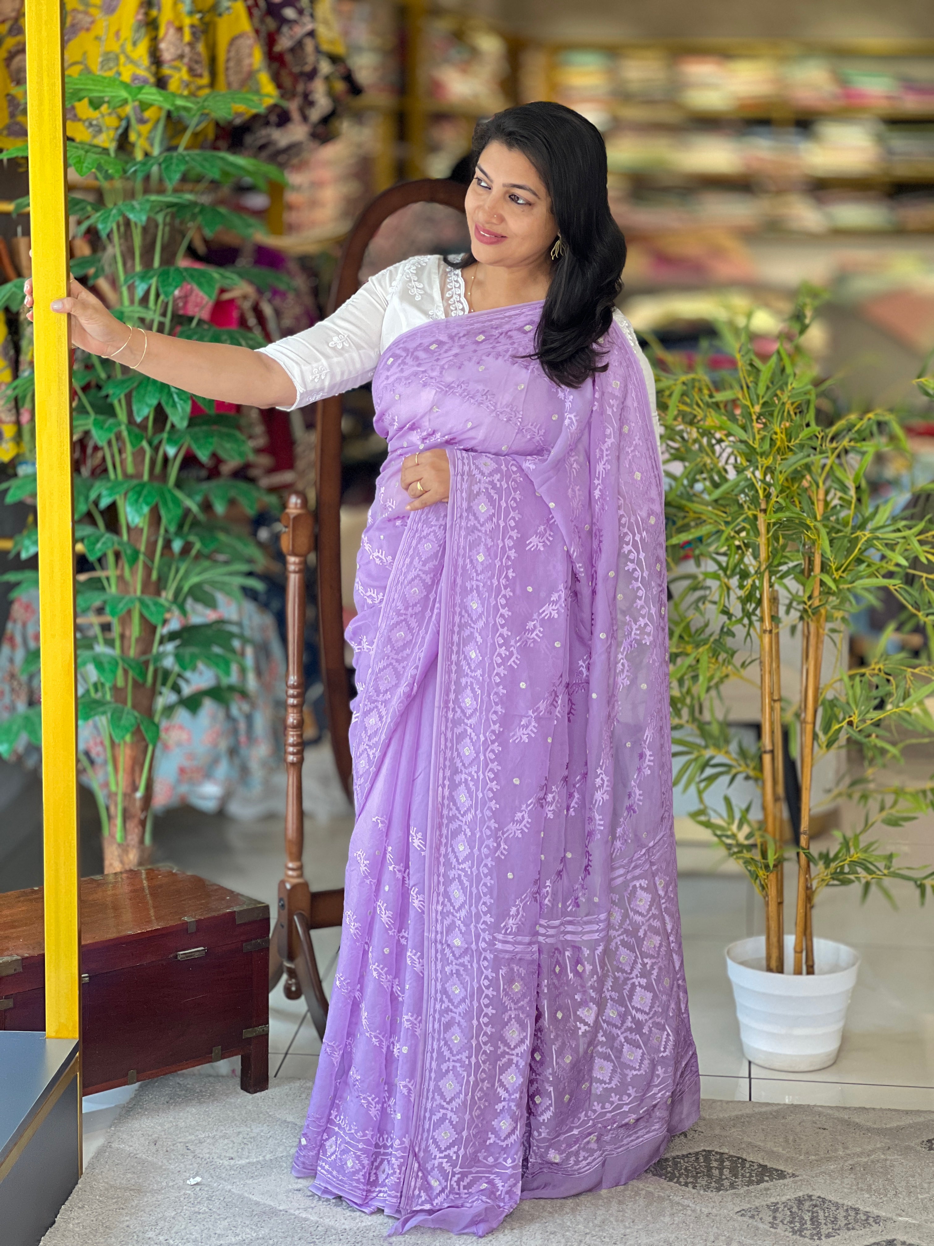 Jamdani Patterned Embroidery Detailed Pure Viscose Organza Saree | MM401