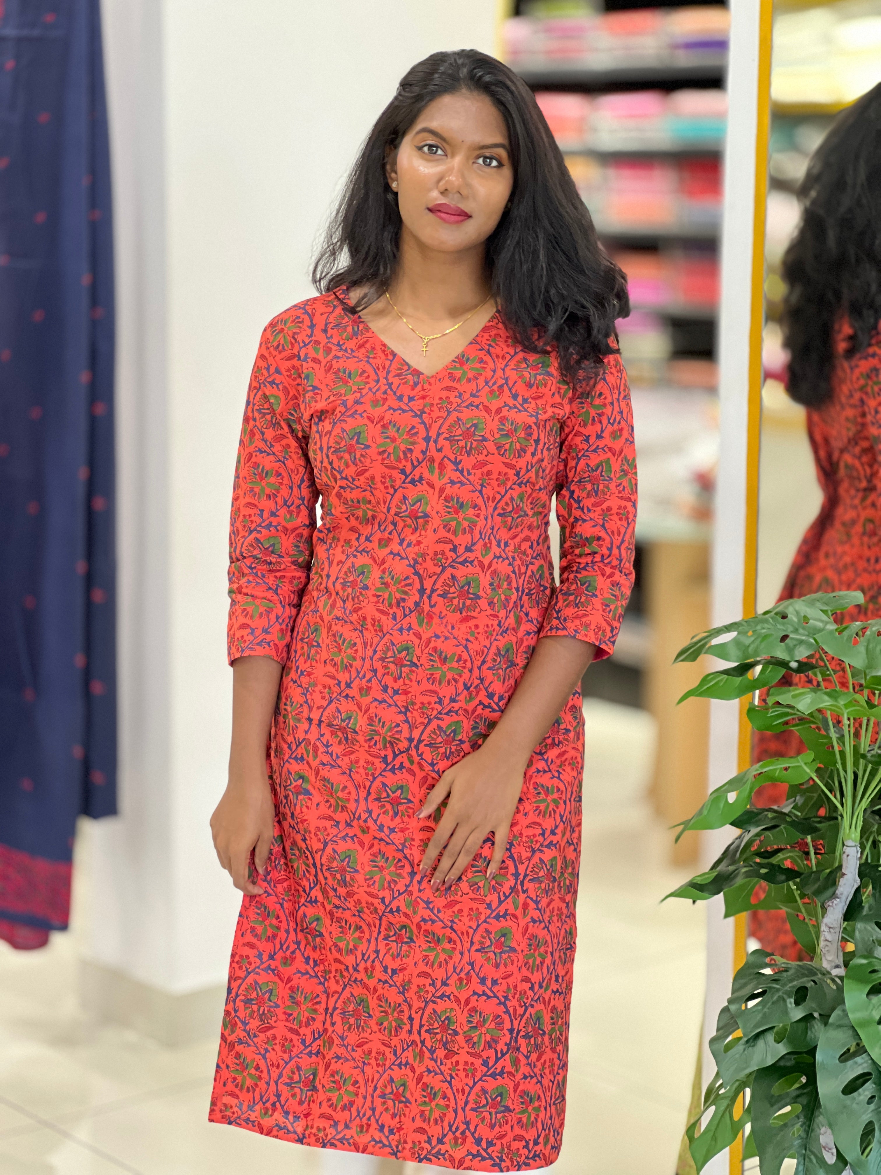 Jaal Pattern Cotton Kurta | DNT816