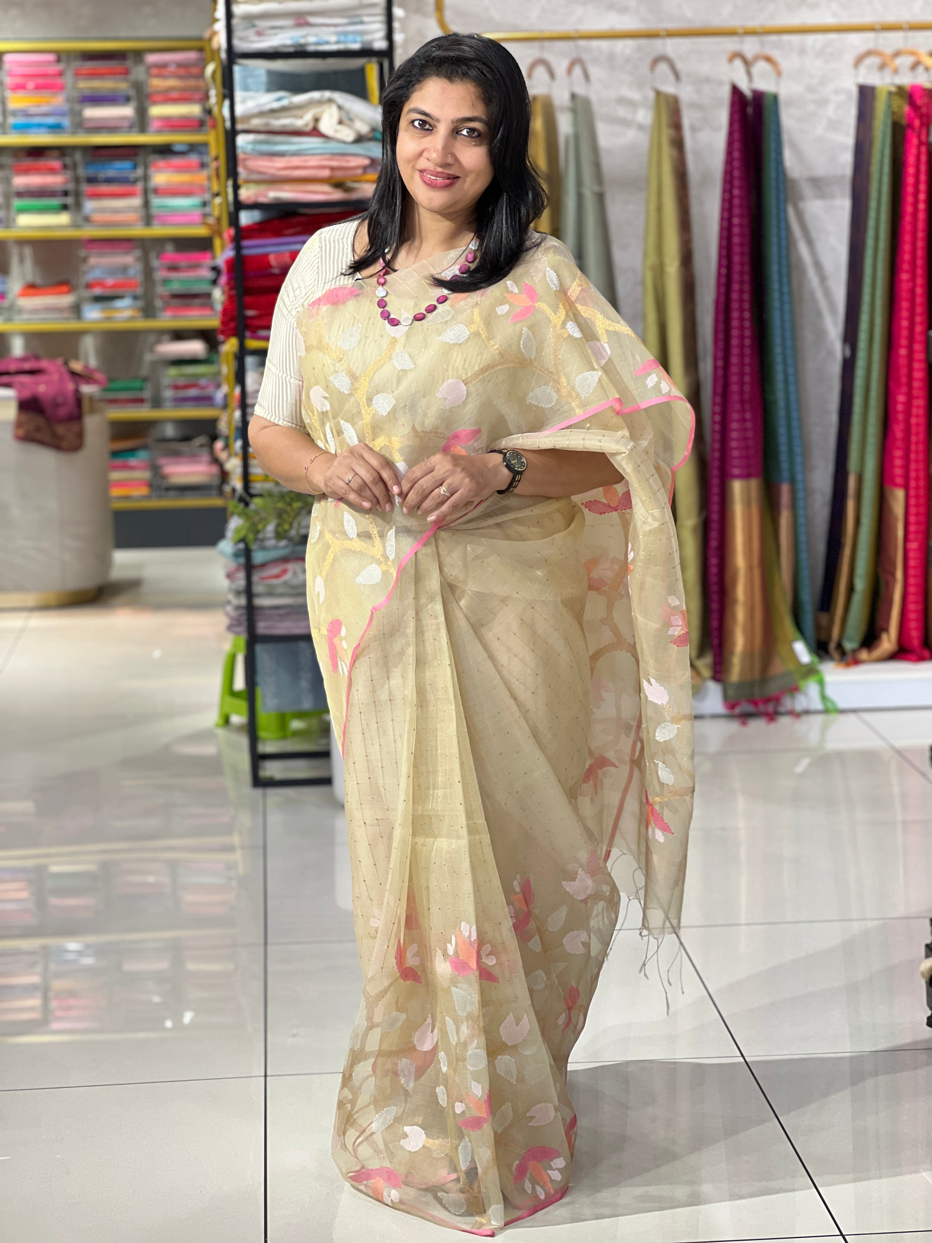 Jamdani Weaved Kora Tussar Saree | RGD275