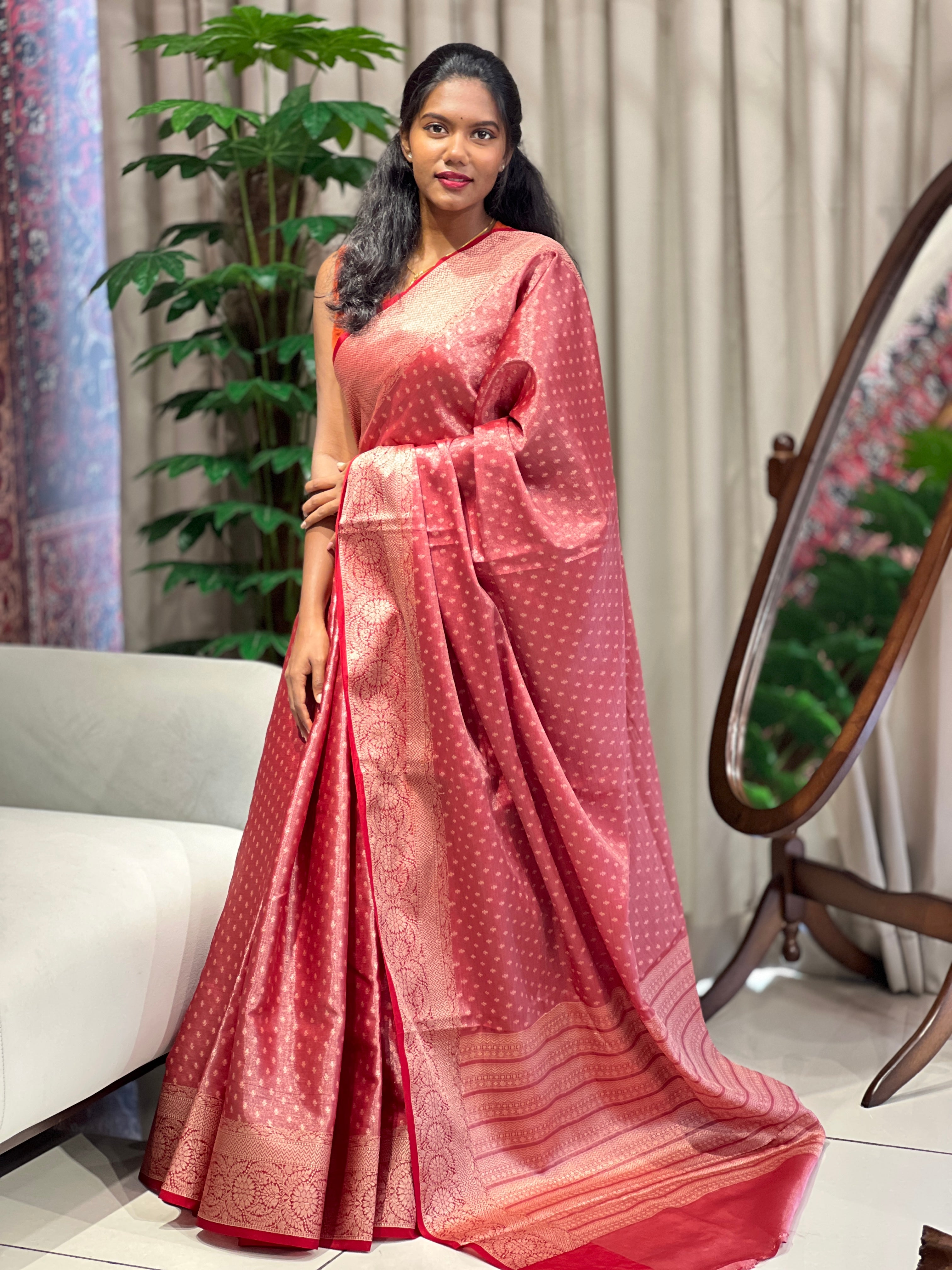 Zari Woven Semi Banarasi Saree | NN453