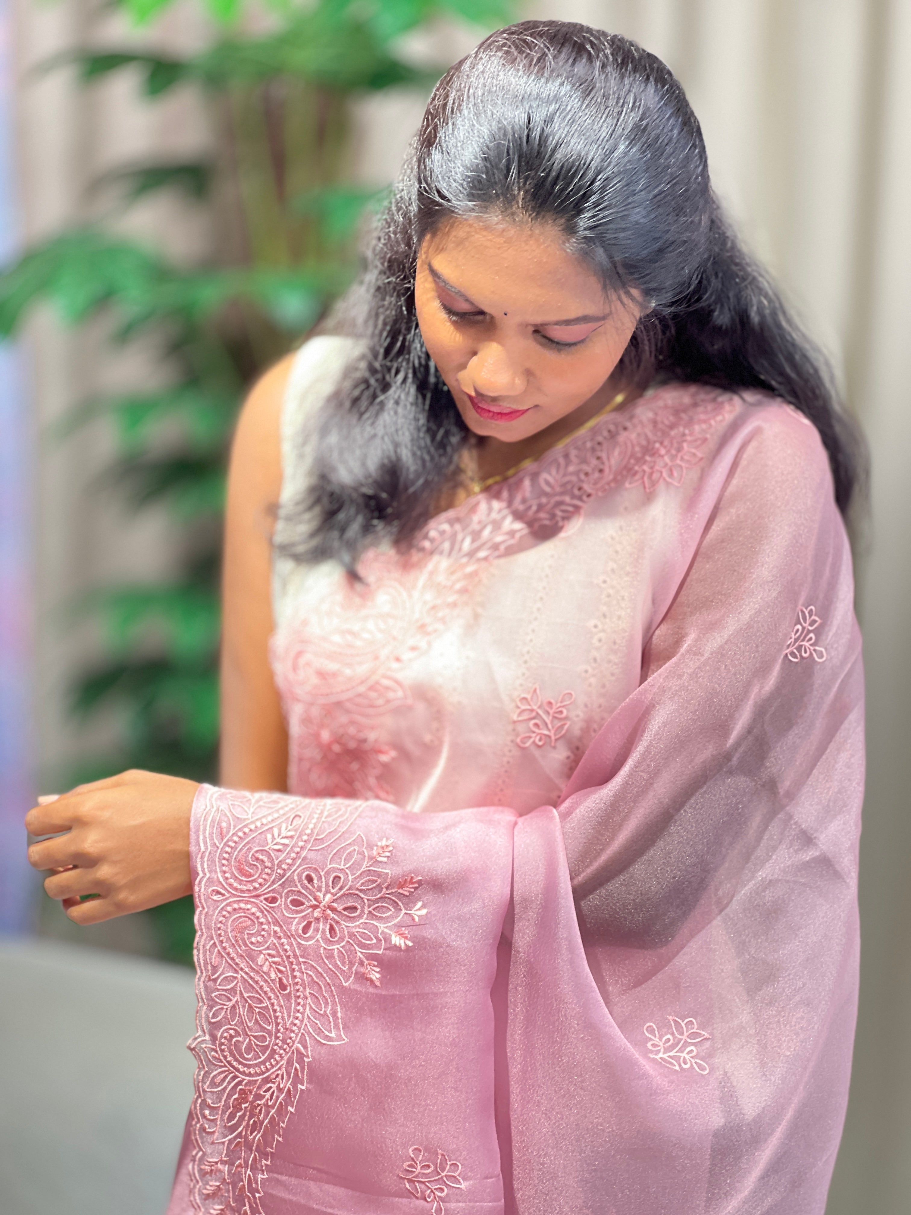 Floral Machine Embroidery Shimmer Organza Saree | BLD2067