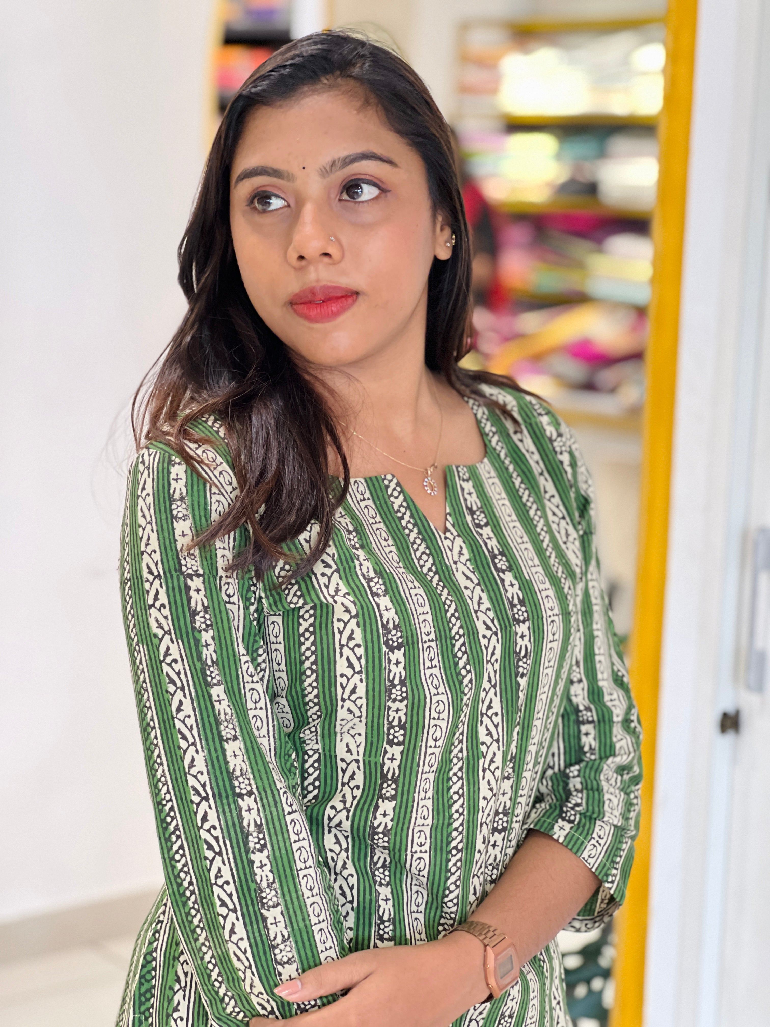 Printed With Stripes Detailing Cotton Kurta | DNT819