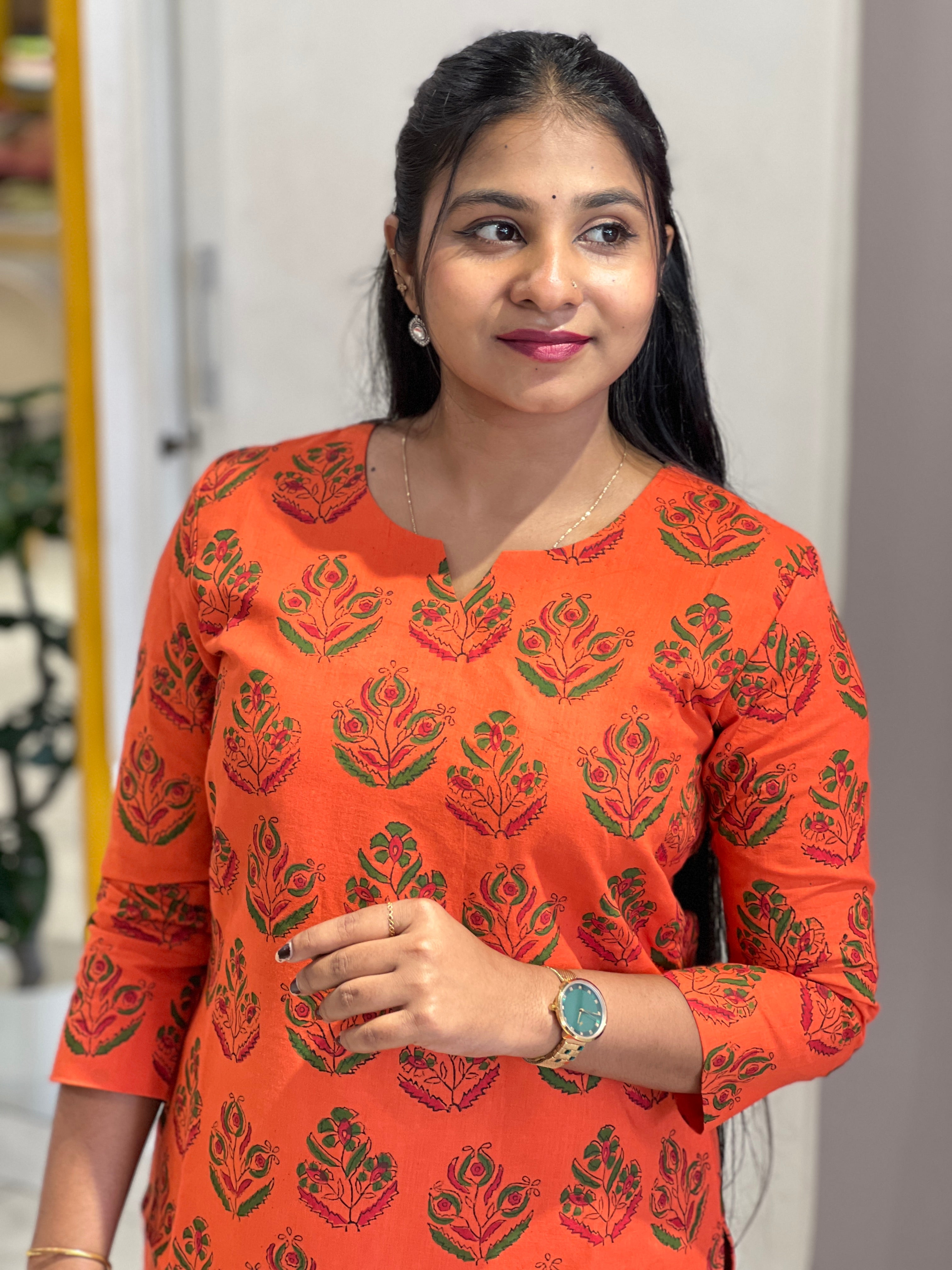 Floral Print Detailed Cotton Kurta | DNT814