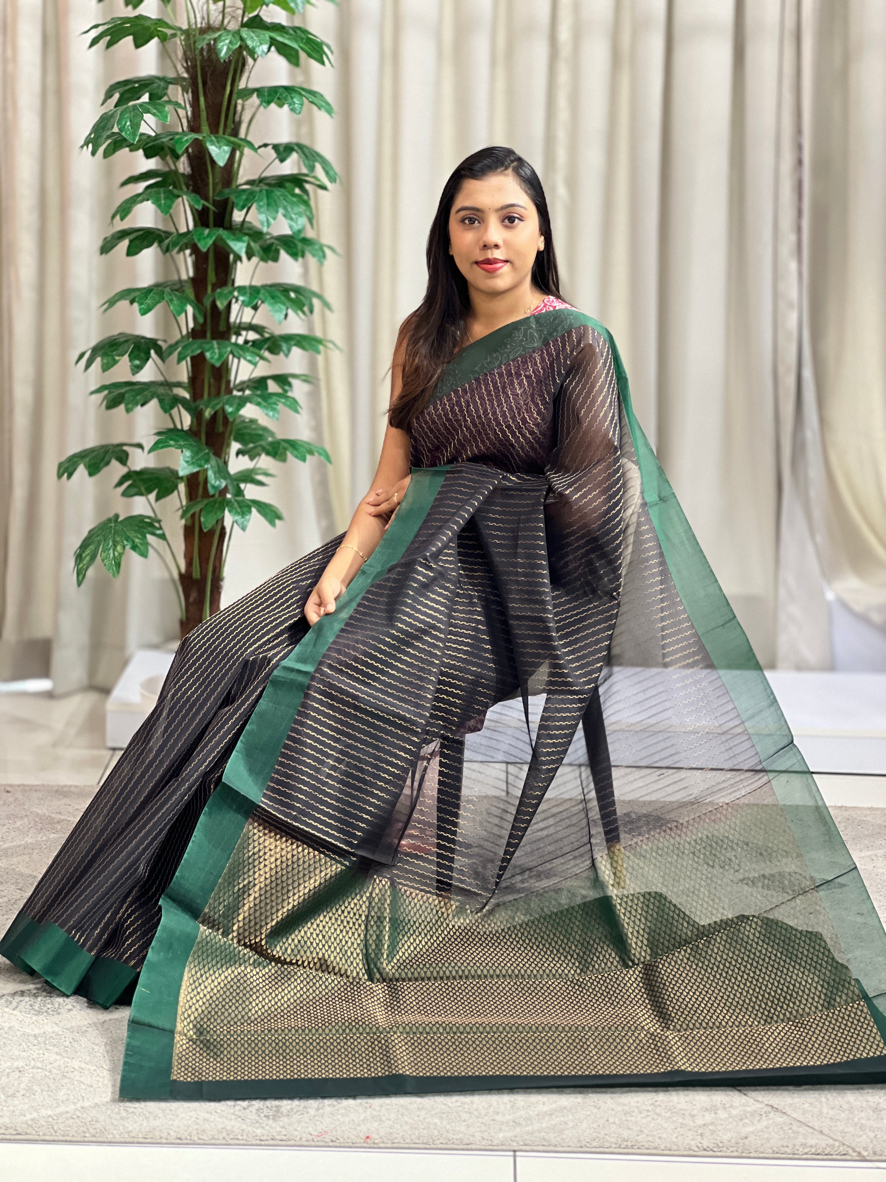Stripe Woven Pattern Cotton Silk Saree | KTS198