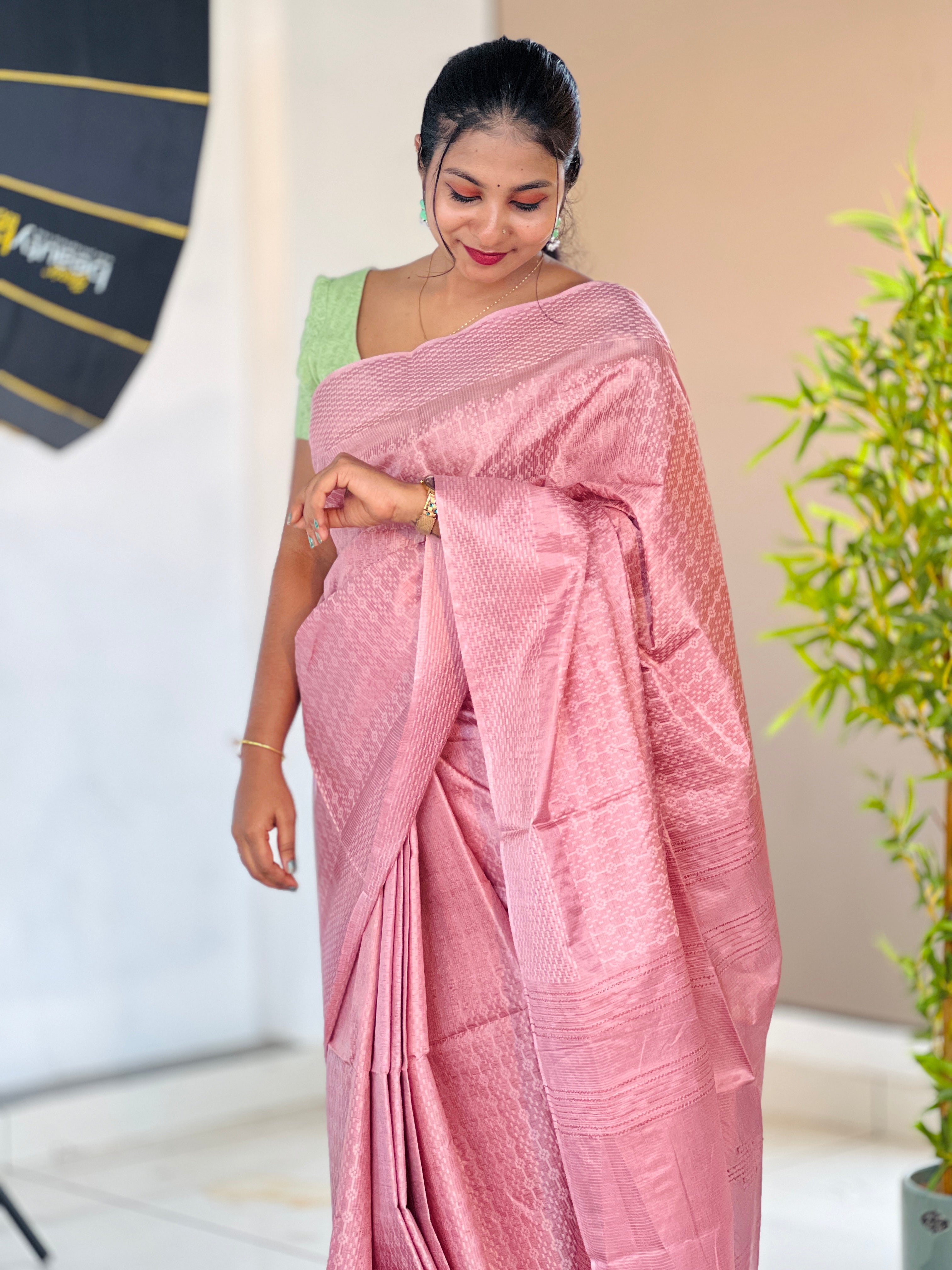 Geometric Weaving Patterned Tussar Finish Saree | PNS107