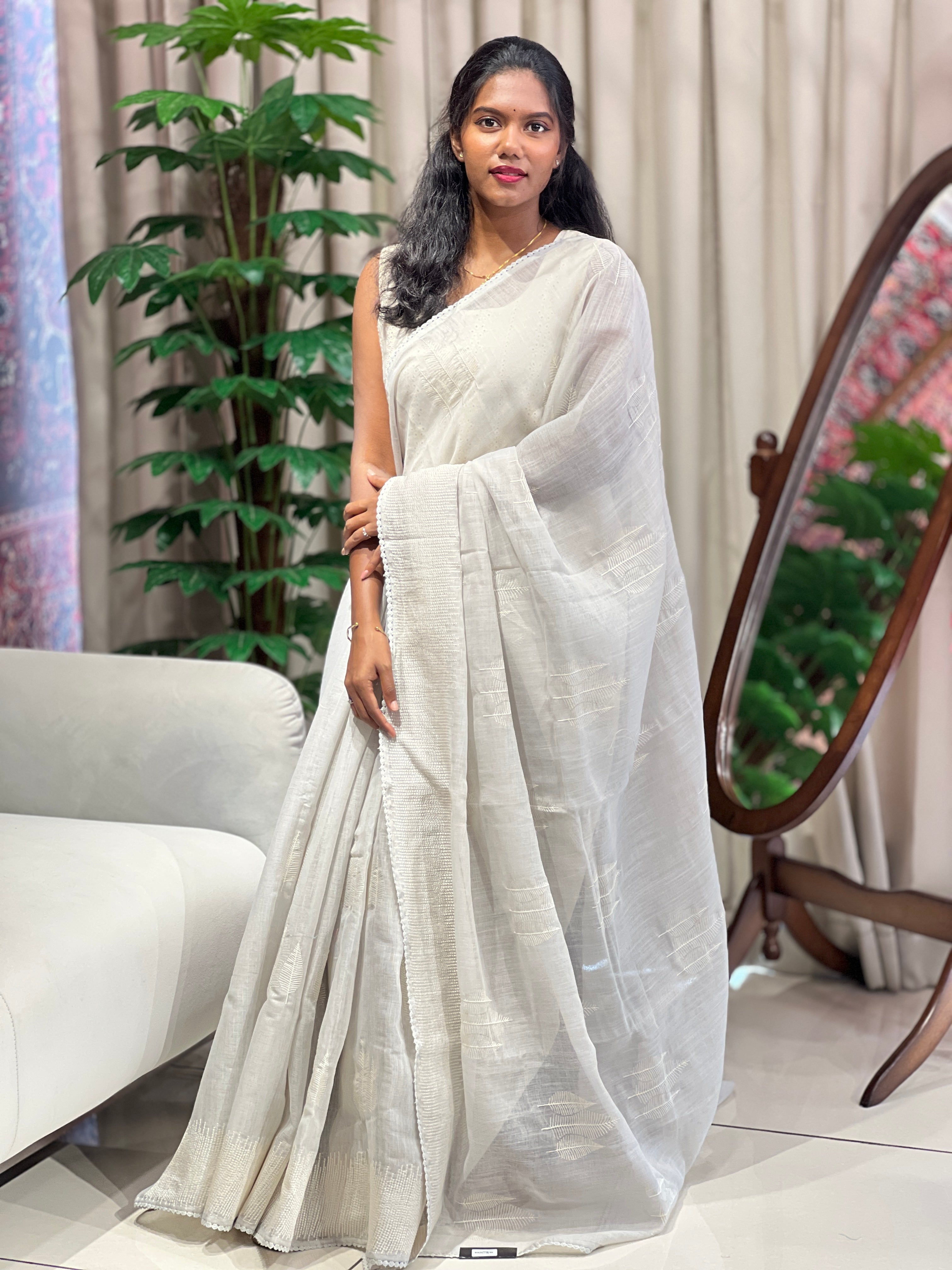 Embroidery Detailed Linen Cotton Saree | BLD2016