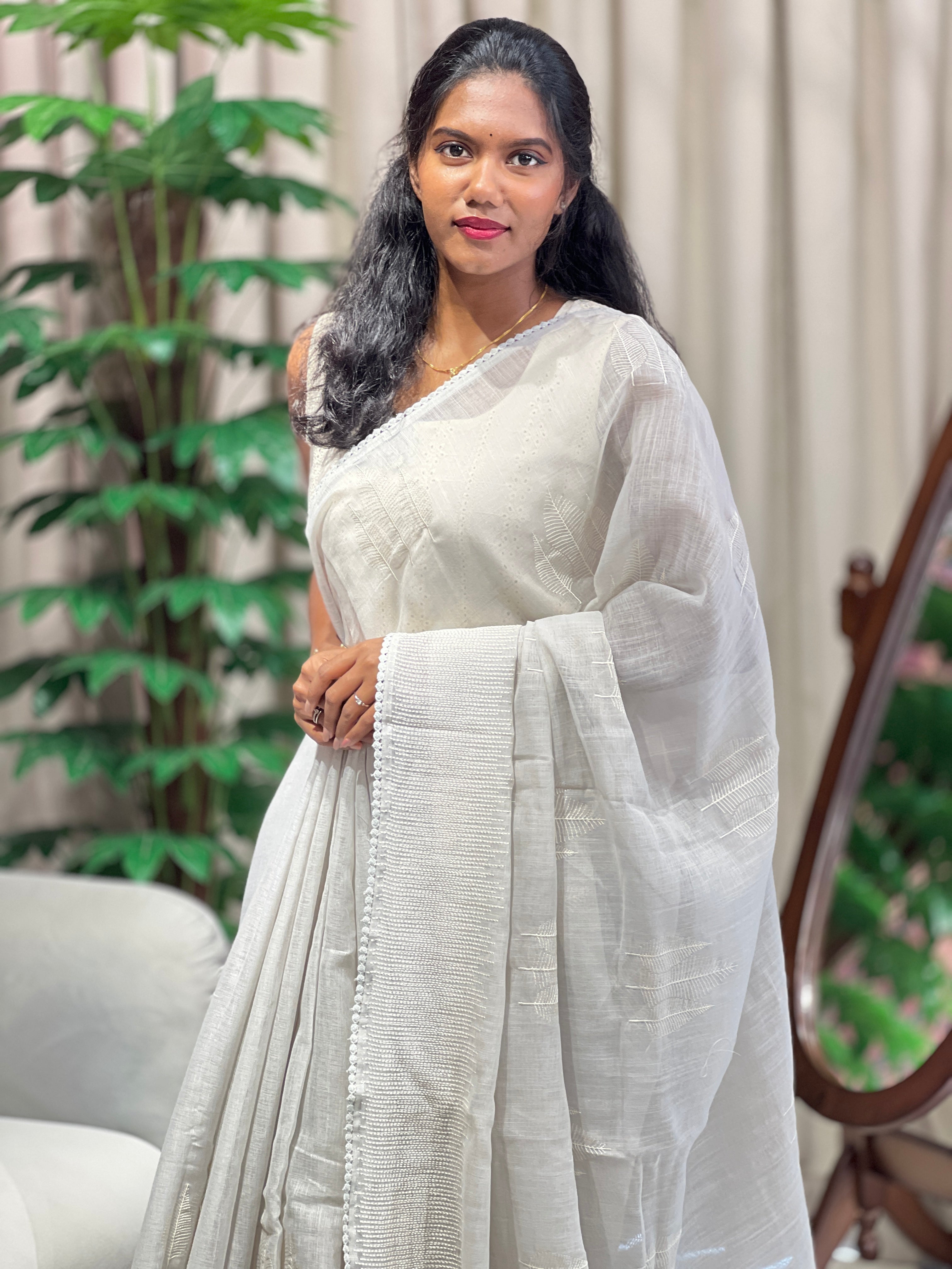 Embroidery Detailed Linen Cotton Saree | BLD2016