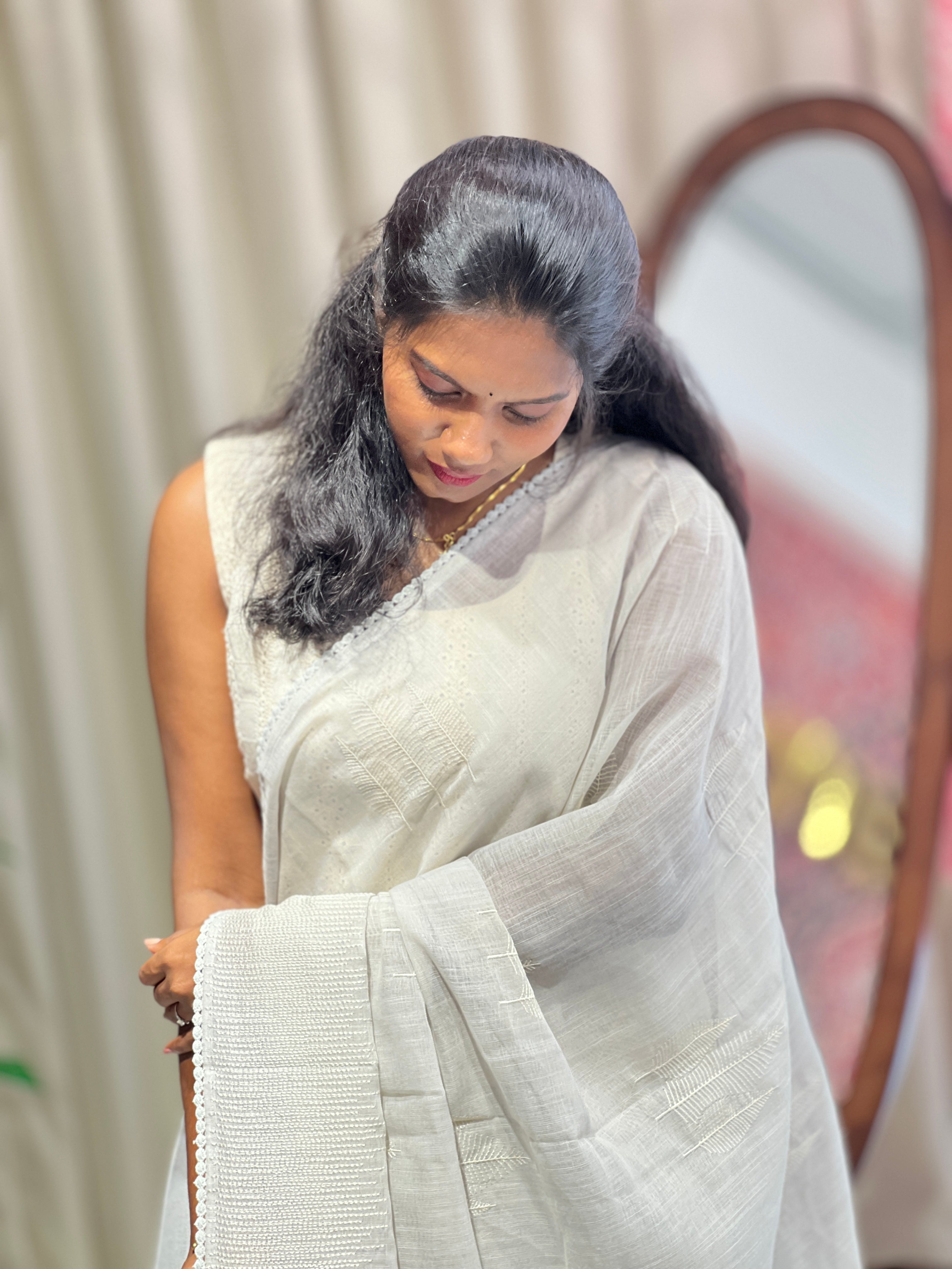 Embroidery Detailed Linen Cotton Saree | BLD2016