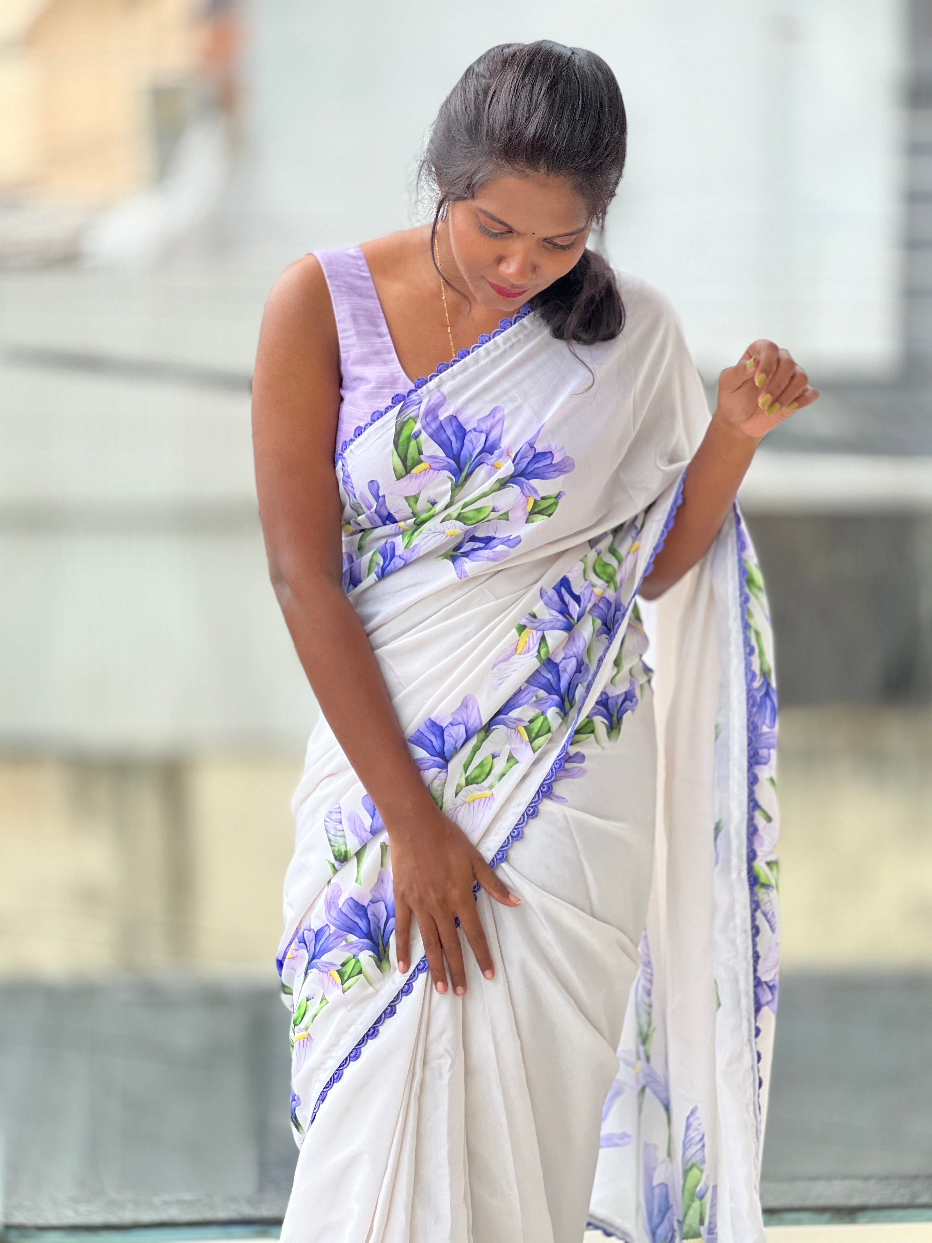 Floral Digital Print Placement Detailed Semi Silk Saree | HT204