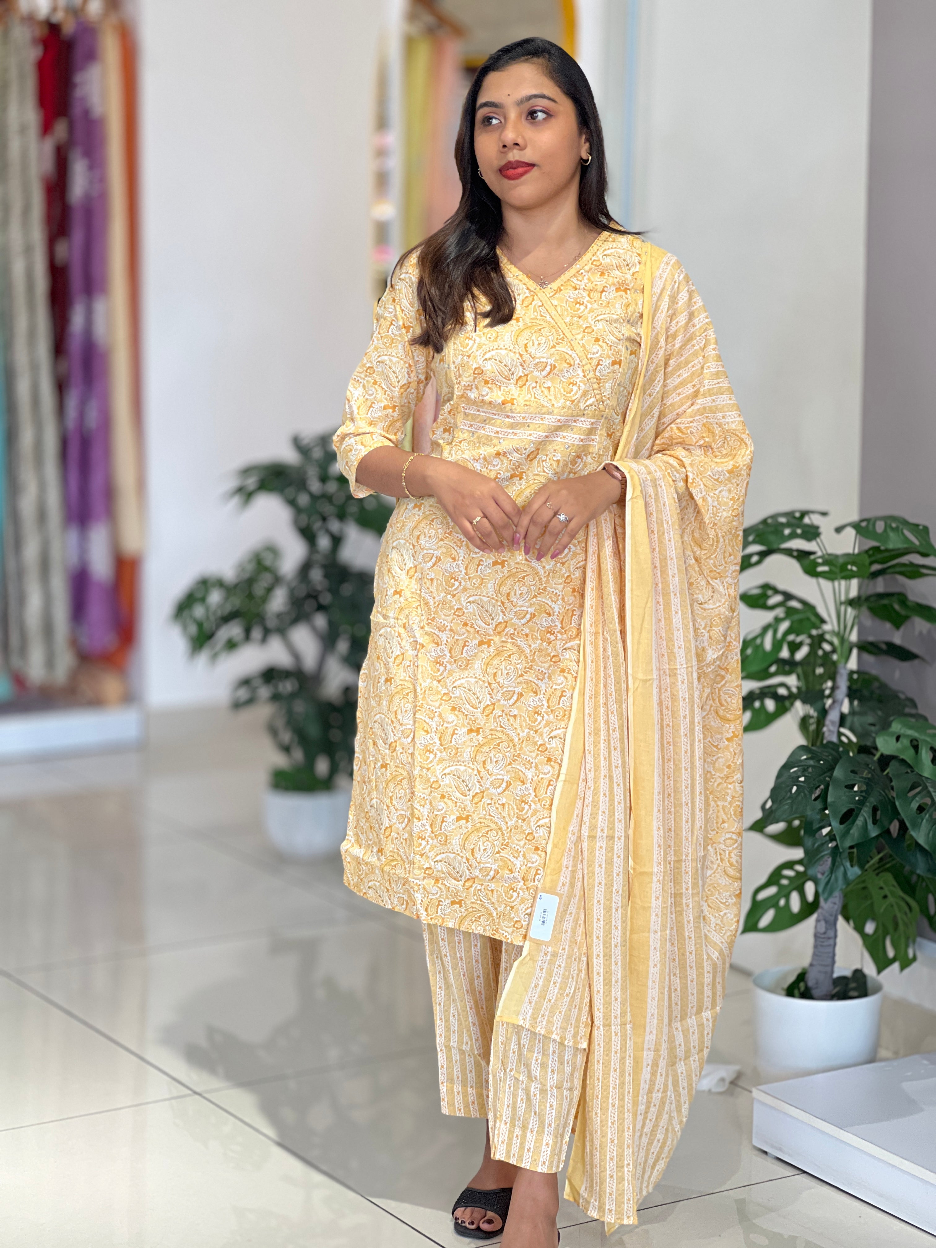 Paisley Printed Cotton Kurta Set | NCF340