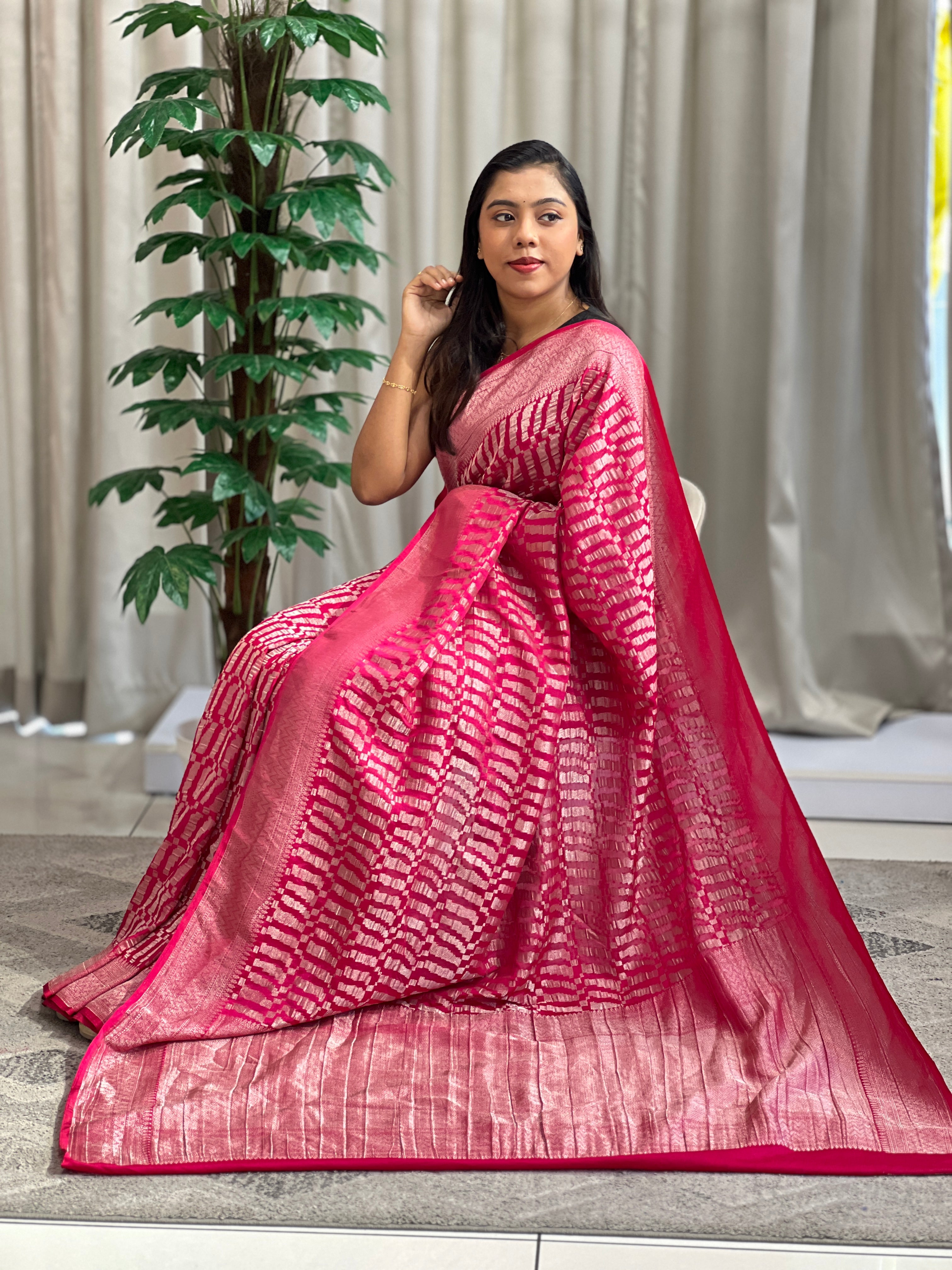 Geometrical Patterned Georgette Banarasi Saree | YNG1287