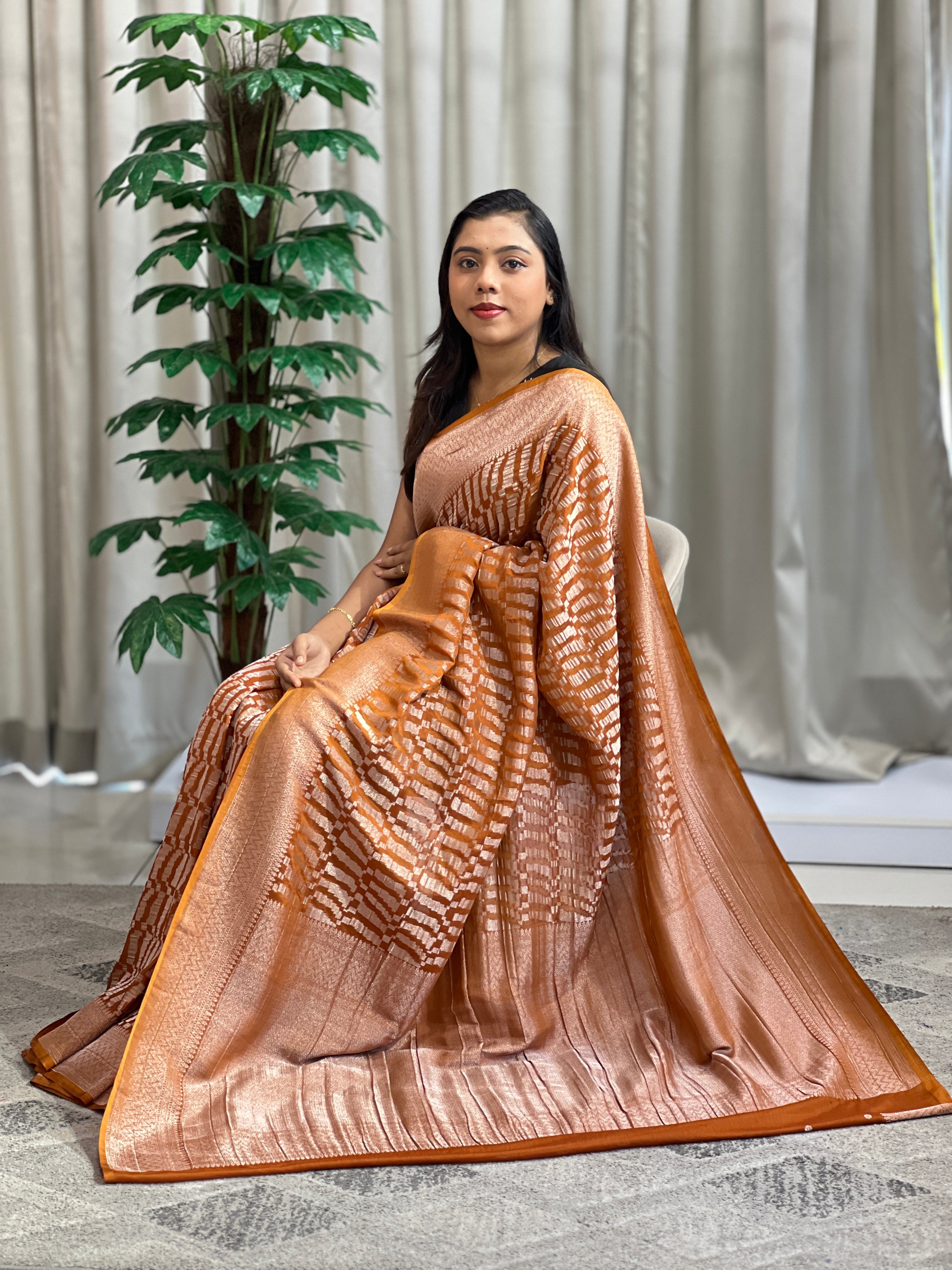 Geometrical Patterned Georgette Banarasi Saree | YNG1286