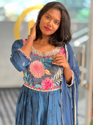 Print With embroidery Highlighted Georgette Top & Dupatta | FW283