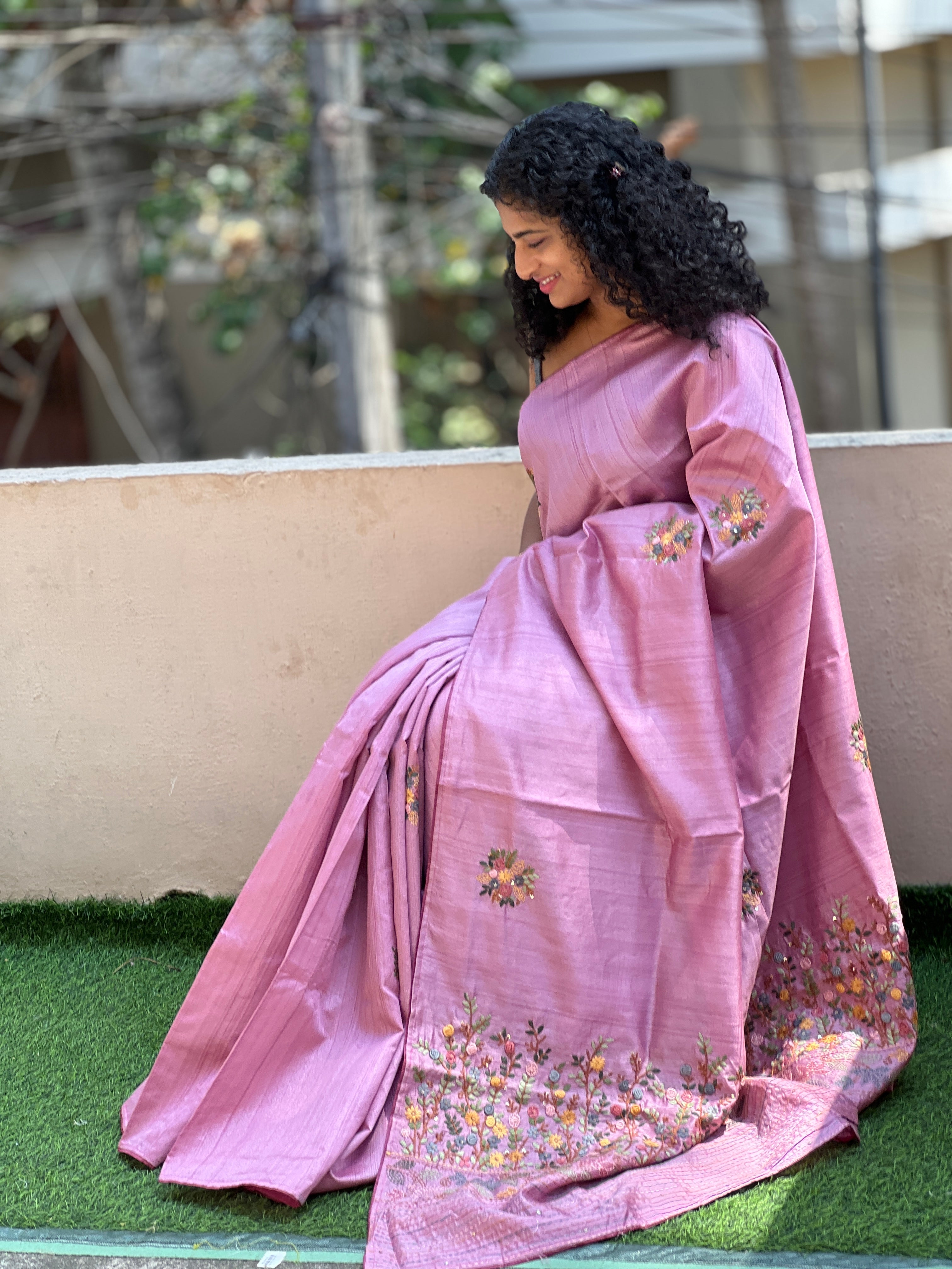 Hand Embroidery Semi Tussar Saree | BLD382