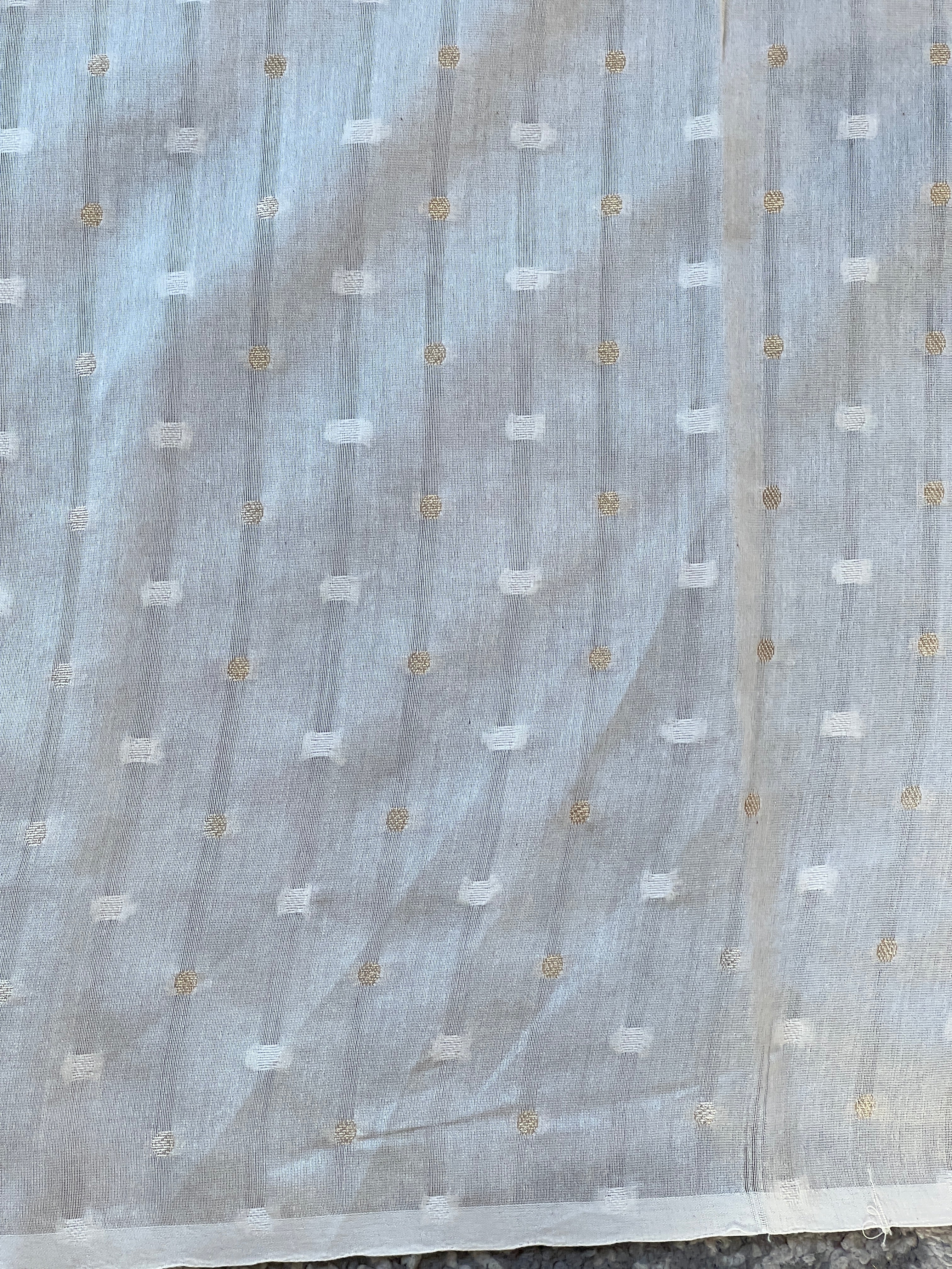 Digital Printed Floral Detailed Organza Saree | MM514