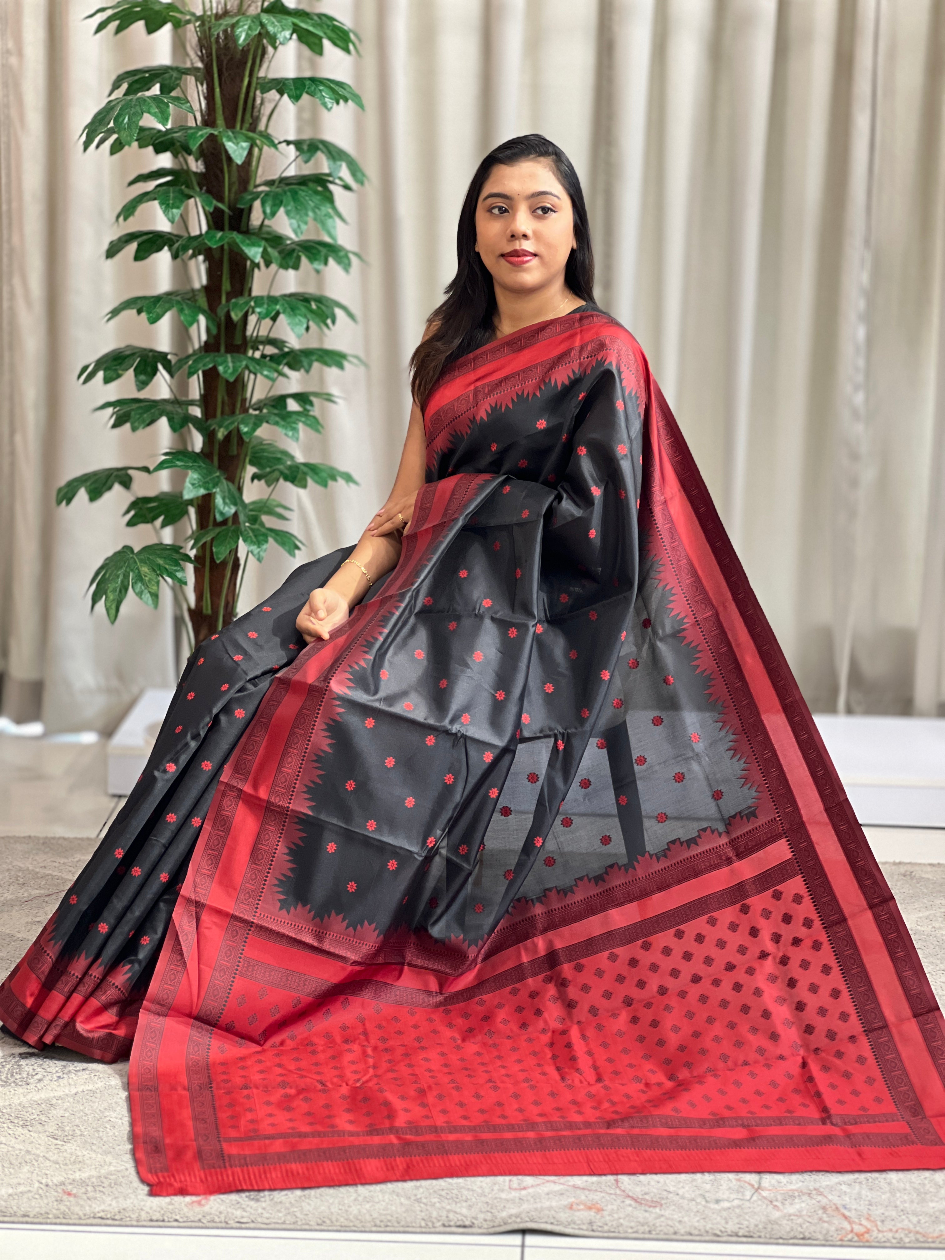 Rettapet Bordered Semi Soft Silk Saree | RLF167