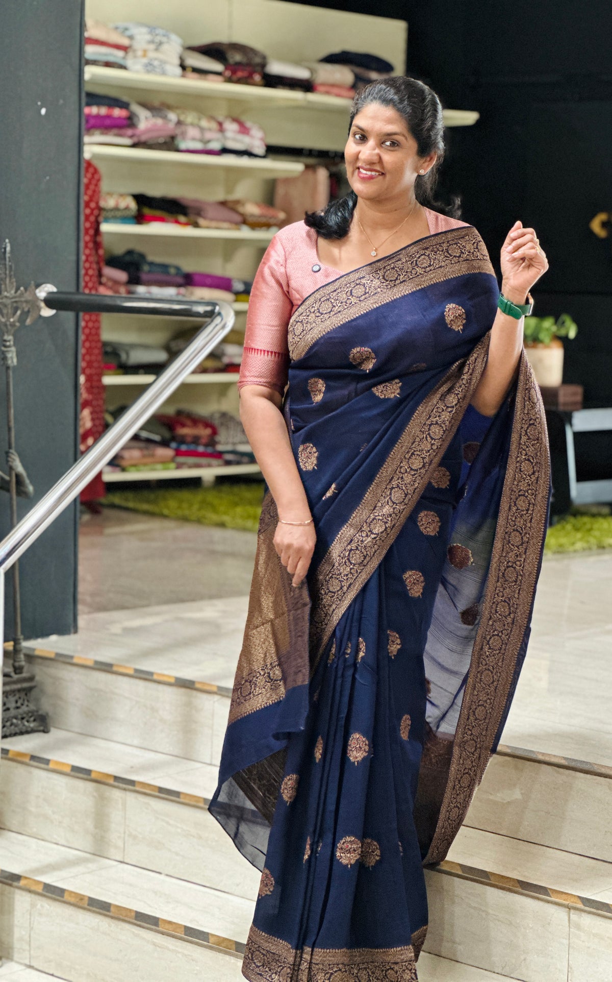 Meenakari Buta Raw Silk Finish Banarasi Saree | YNG1767