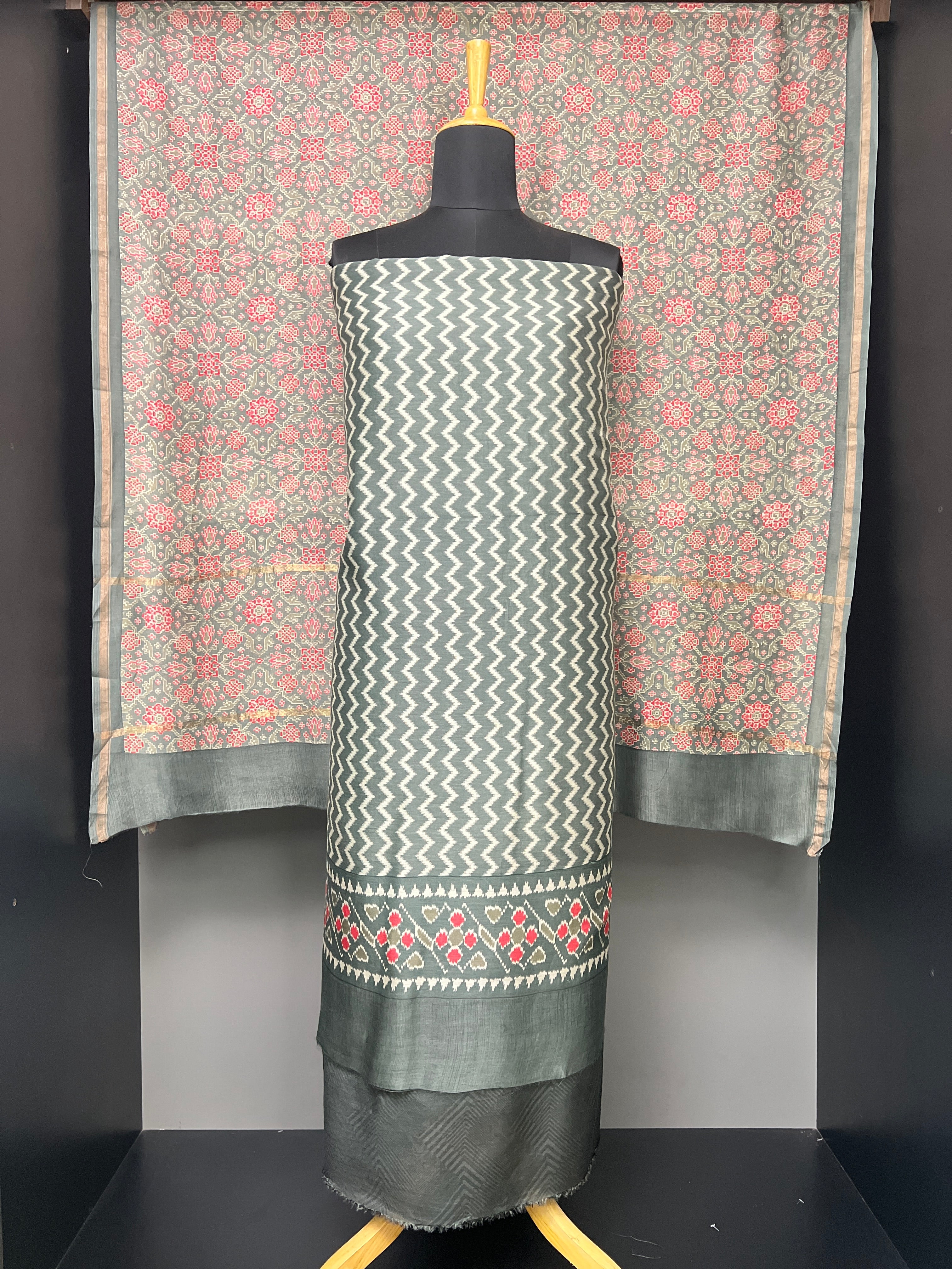 Zigzag Pattern Chanderi Silk Salwar Set | LV260