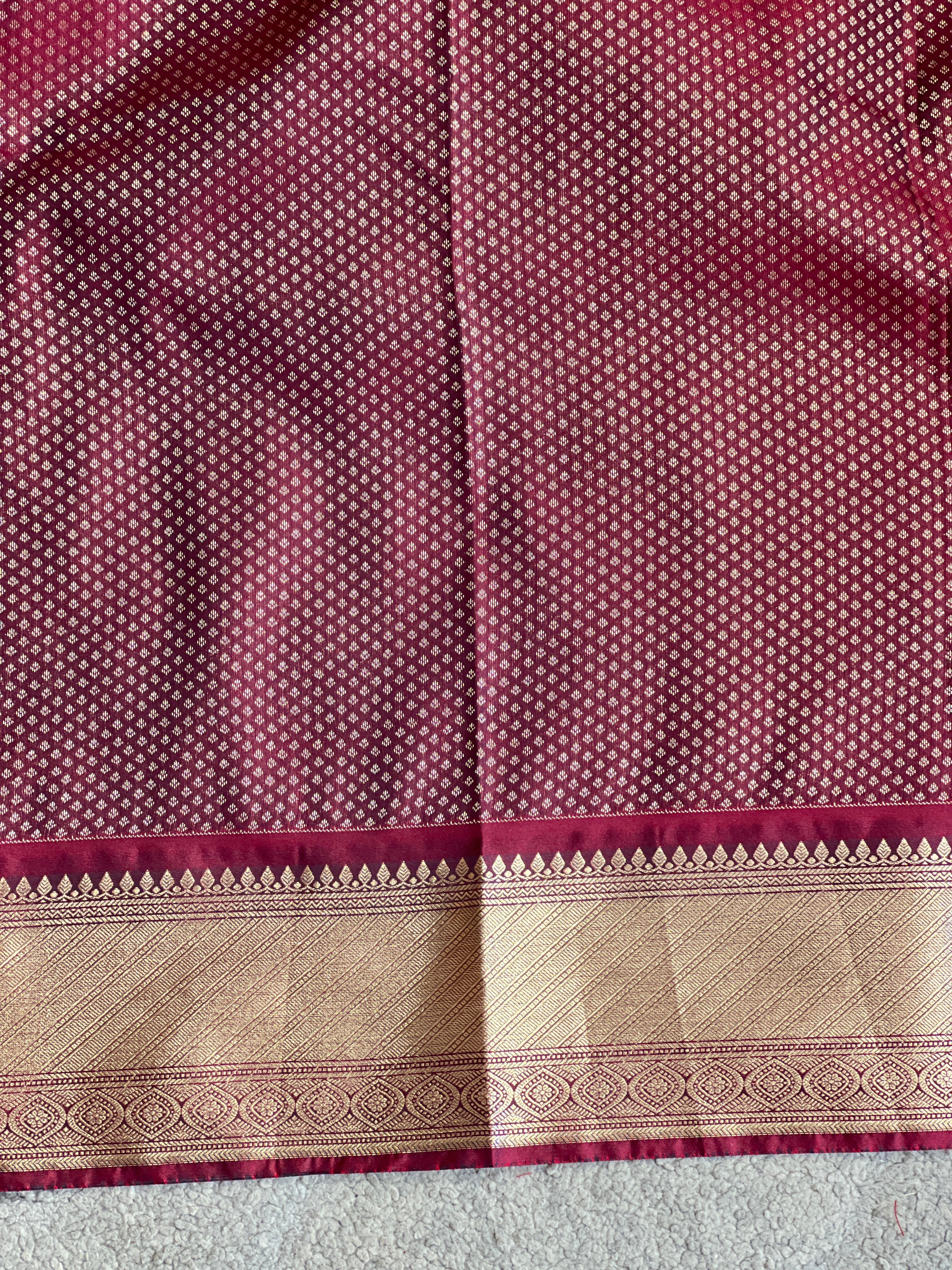 Geometrical Buta Pattern Soft Silk Saree | RVS157