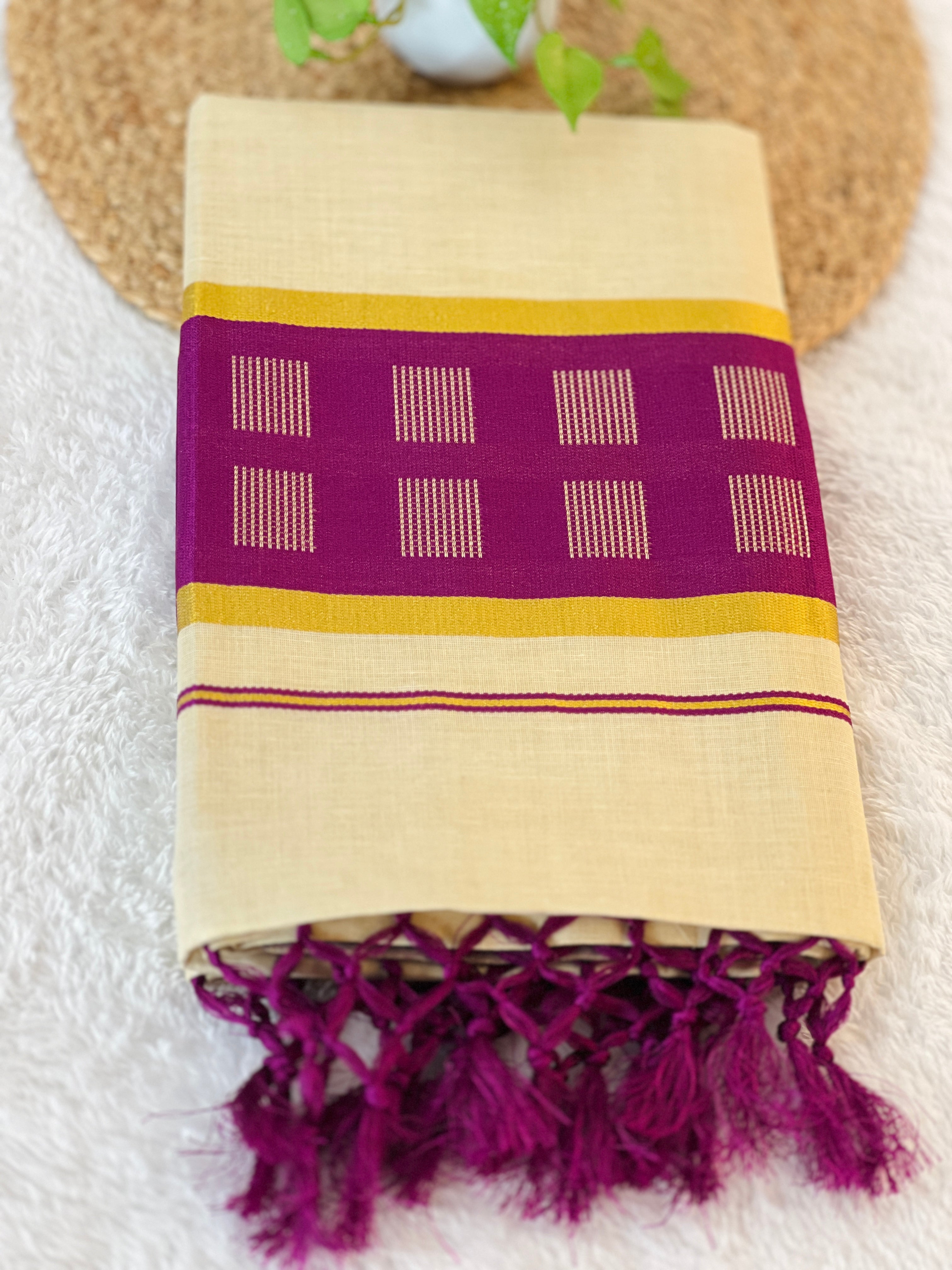 Kasavu With Kara Weaving Patterned Tissue Saree | GAT344