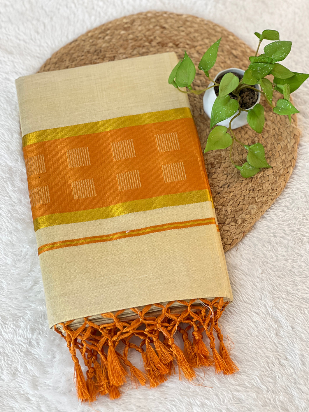 Kasavu With Kara Weaving Patterned Tissue Saree | GAT349