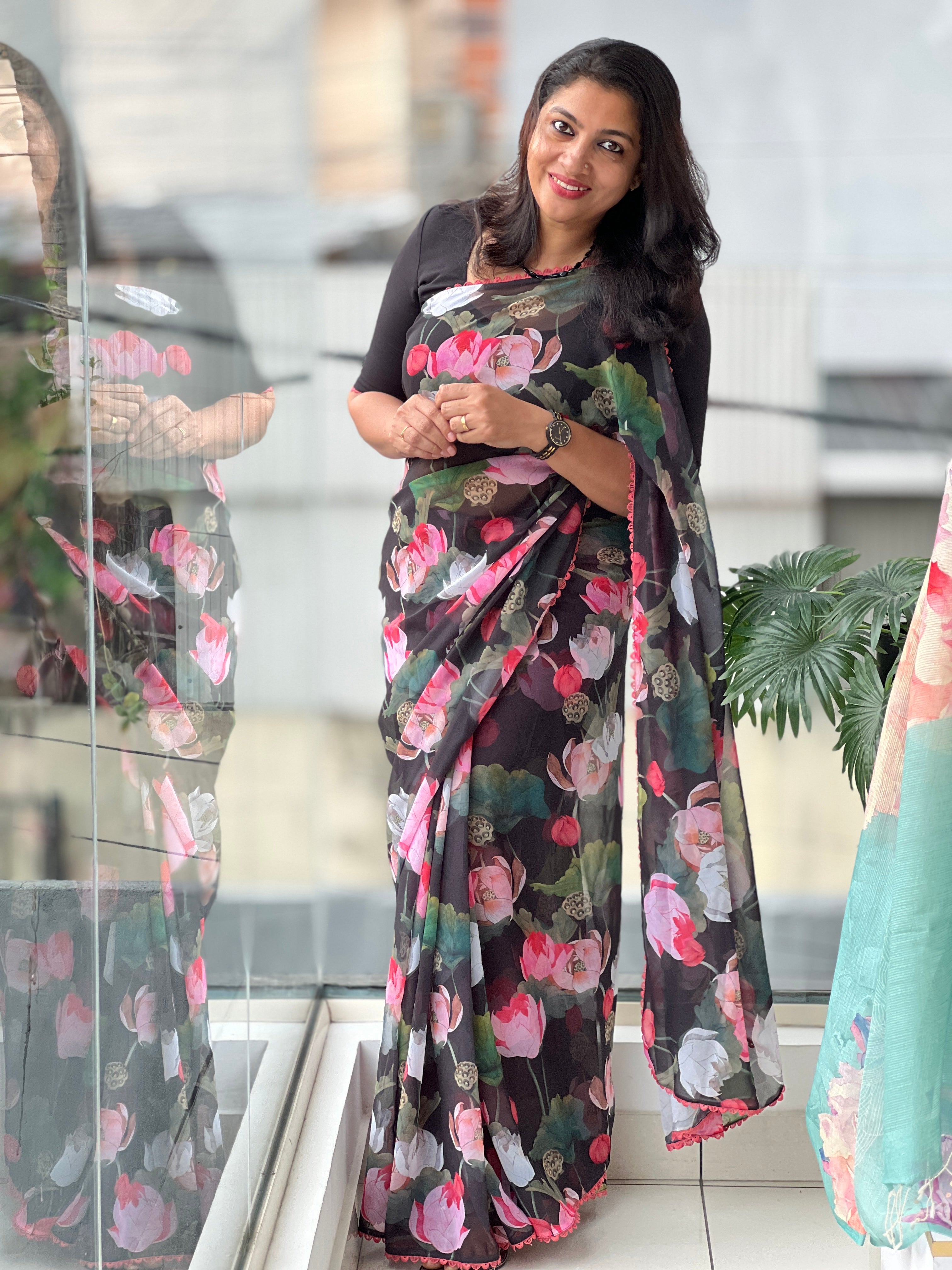 Floral Printed Pattern Georgette Saree | HT152